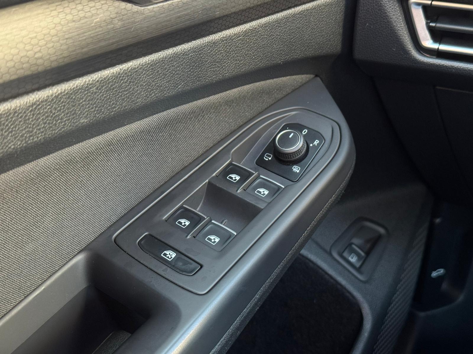 Foto van Volkswagen Golf GTE