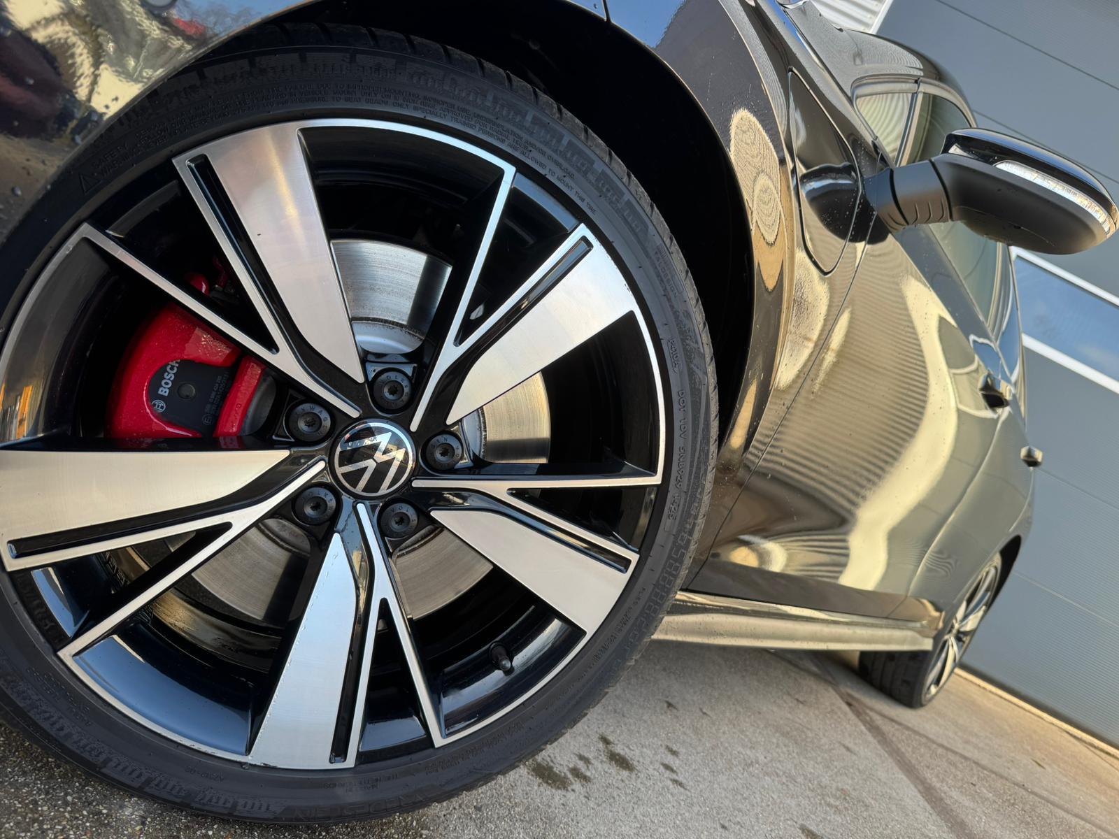 Foto van Volkswagen Golf GTE