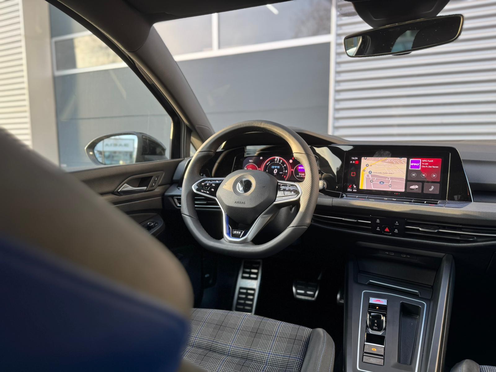 Foto van Volkswagen Golf GTE