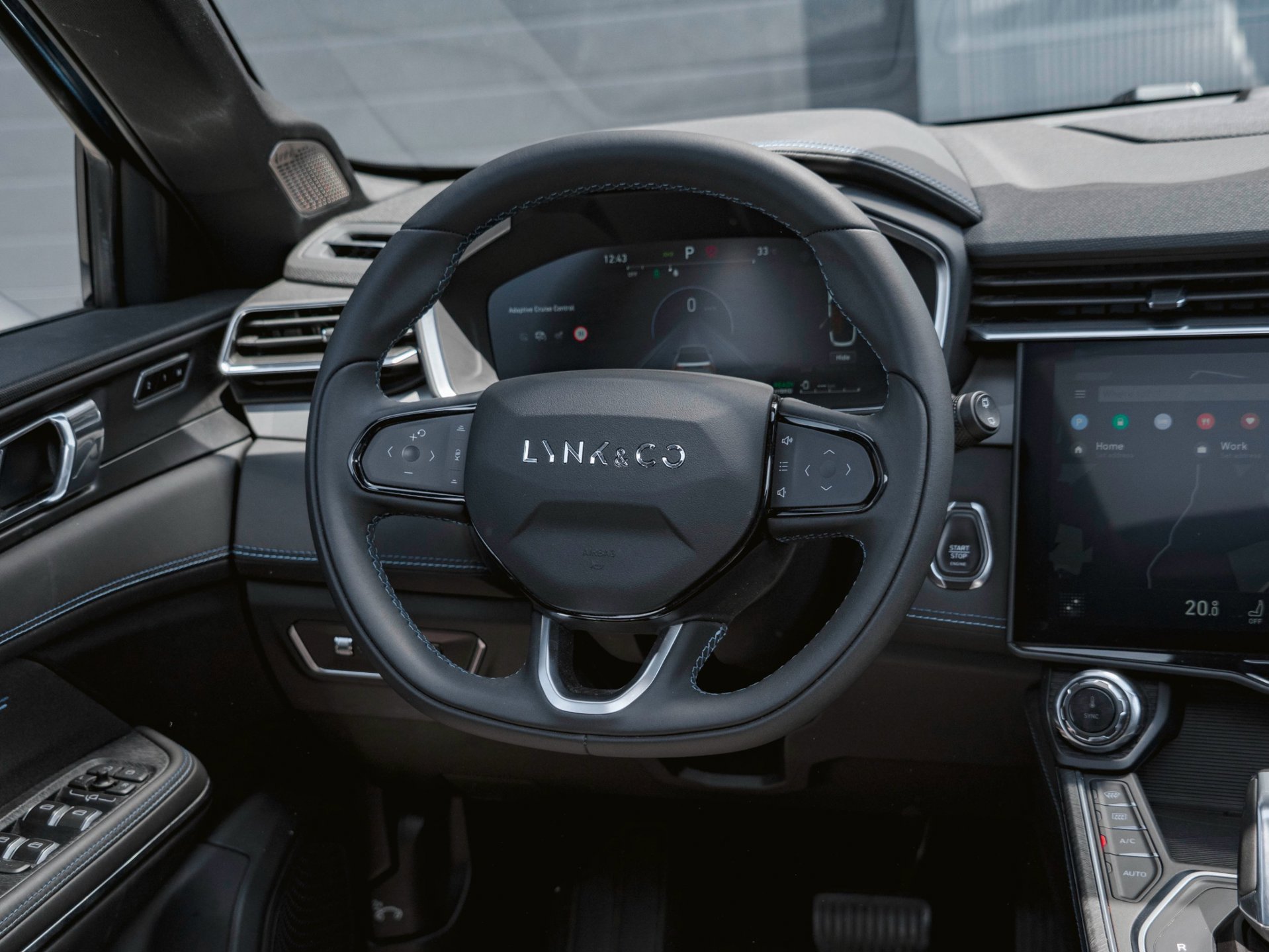 Foto van Lynk&co LYNK & Co 01