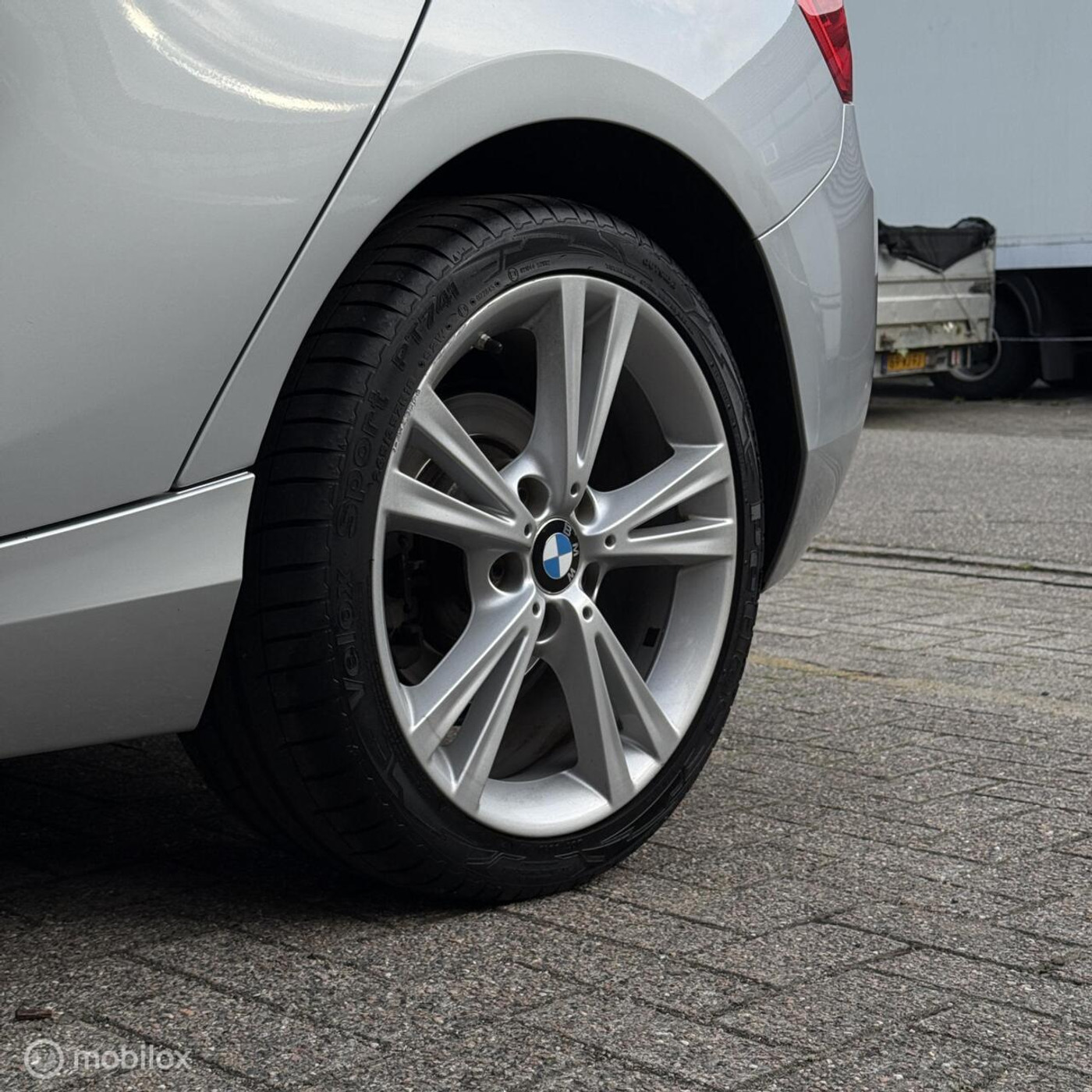 Foto van BMW 118i