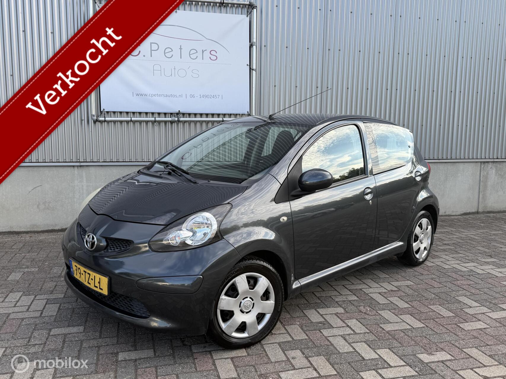 Toyota Toyota Aygo 1.0-12V + Automaat 2007 / 5deurs / 4seizoensbanden / NAP 2007 - voorkant