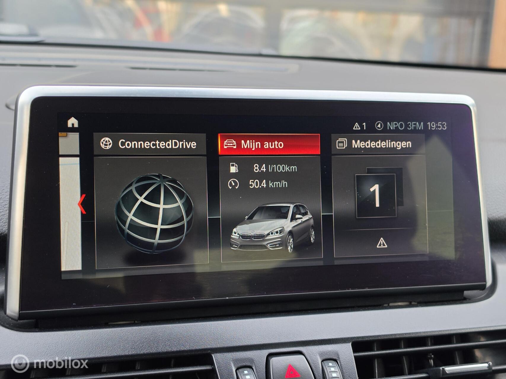 Foto van BMW 220i Active Tourer