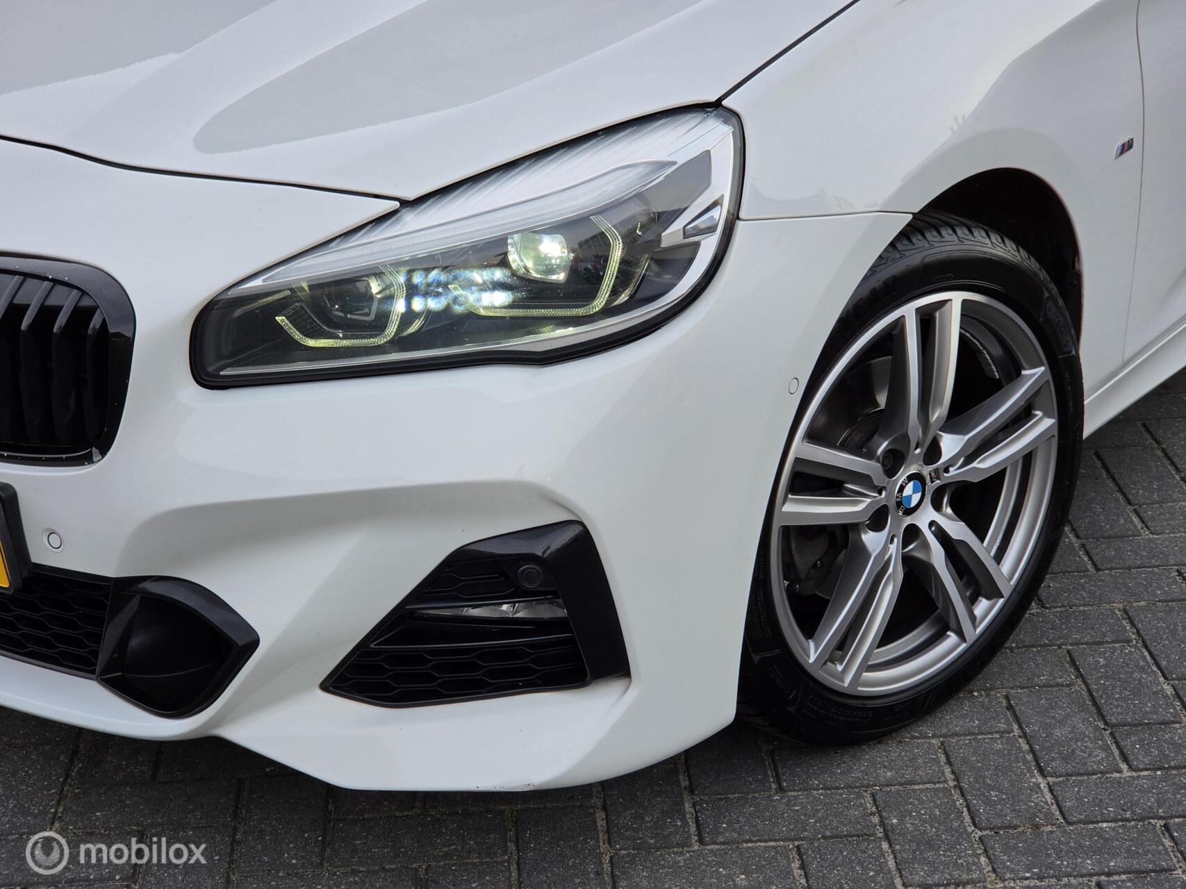 Foto van BMW 220i Active Tourer