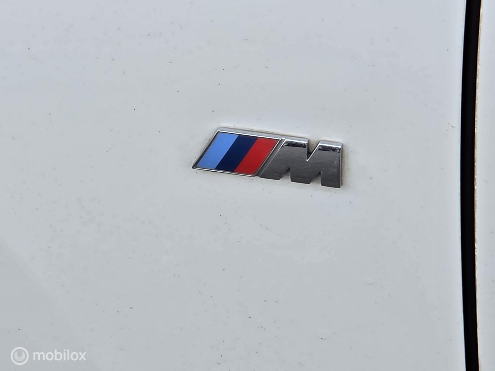 Foto van BMW 220i Active Tourer