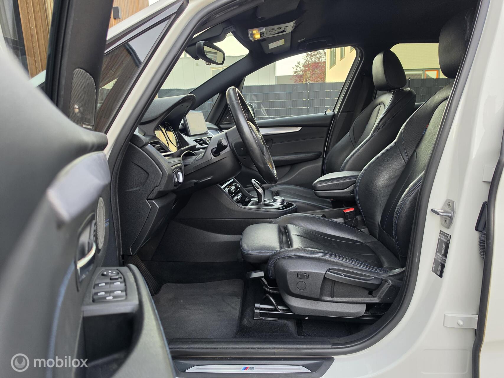 Foto van BMW 220i Active Tourer