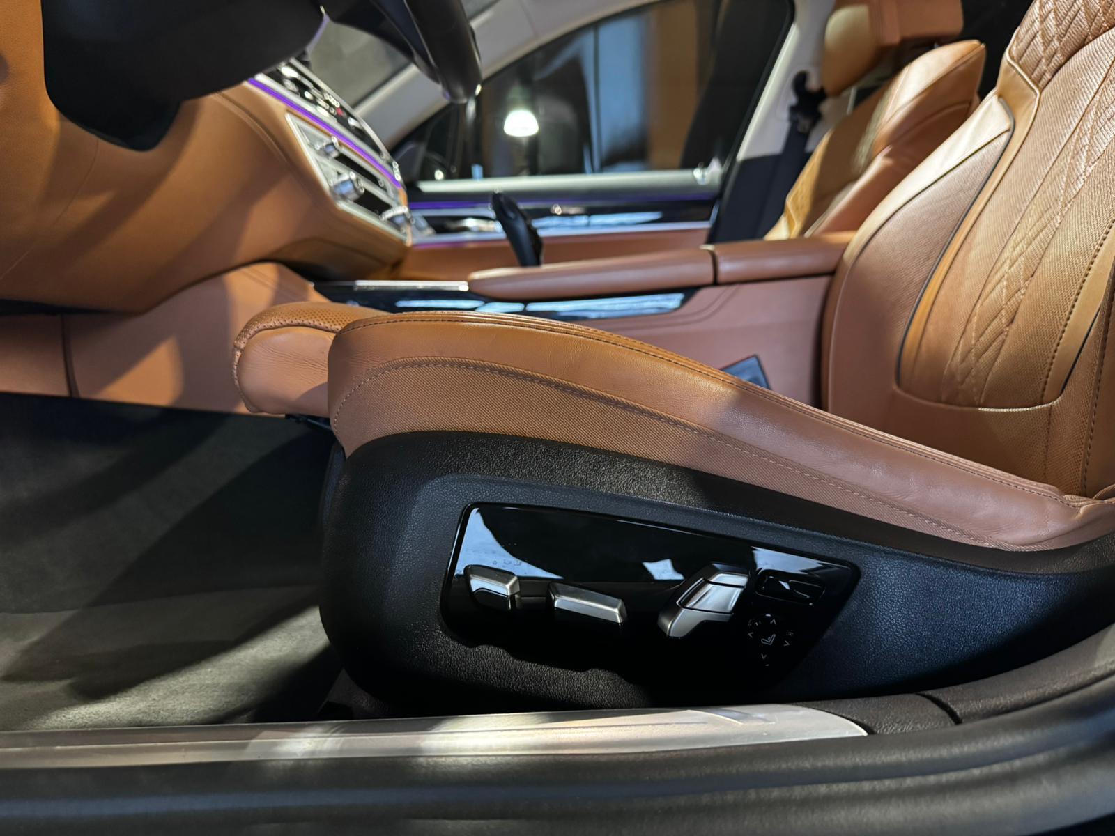 Foto van BMW 750i xDrive