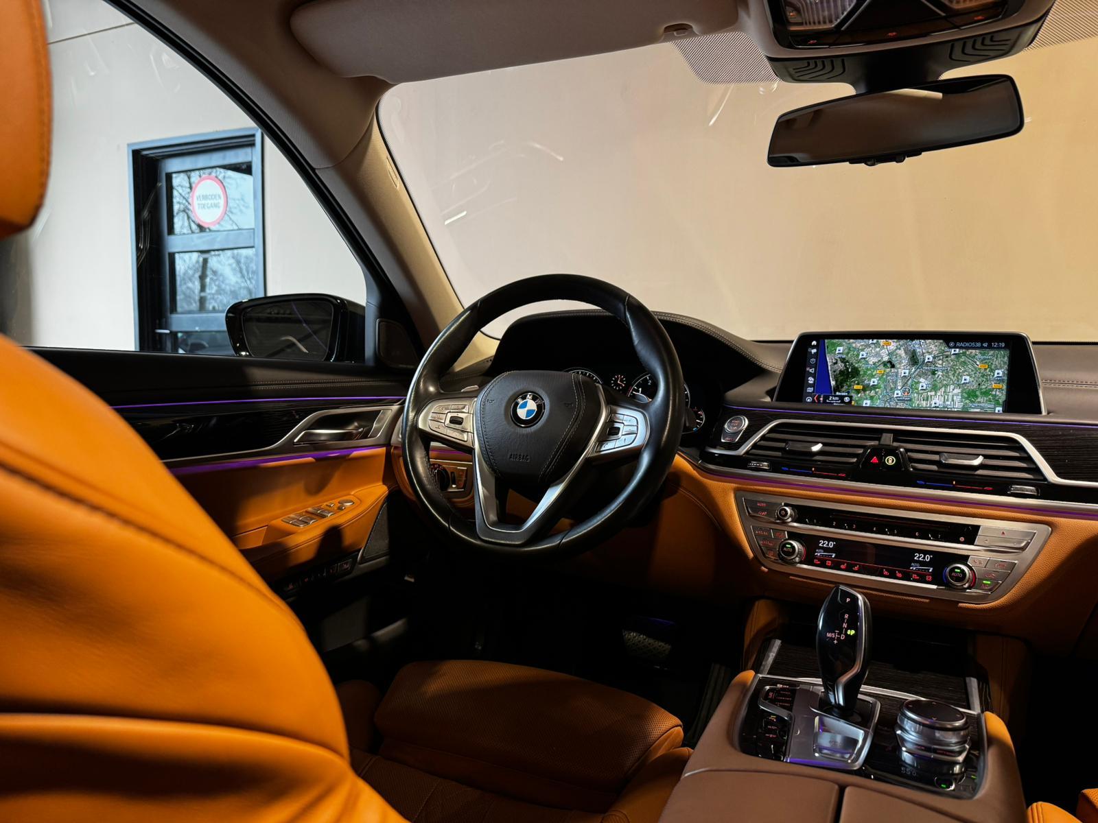 Foto van BMW 750i xDrive