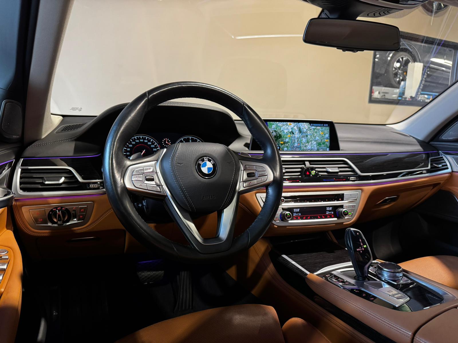 Foto van BMW 750i xDrive