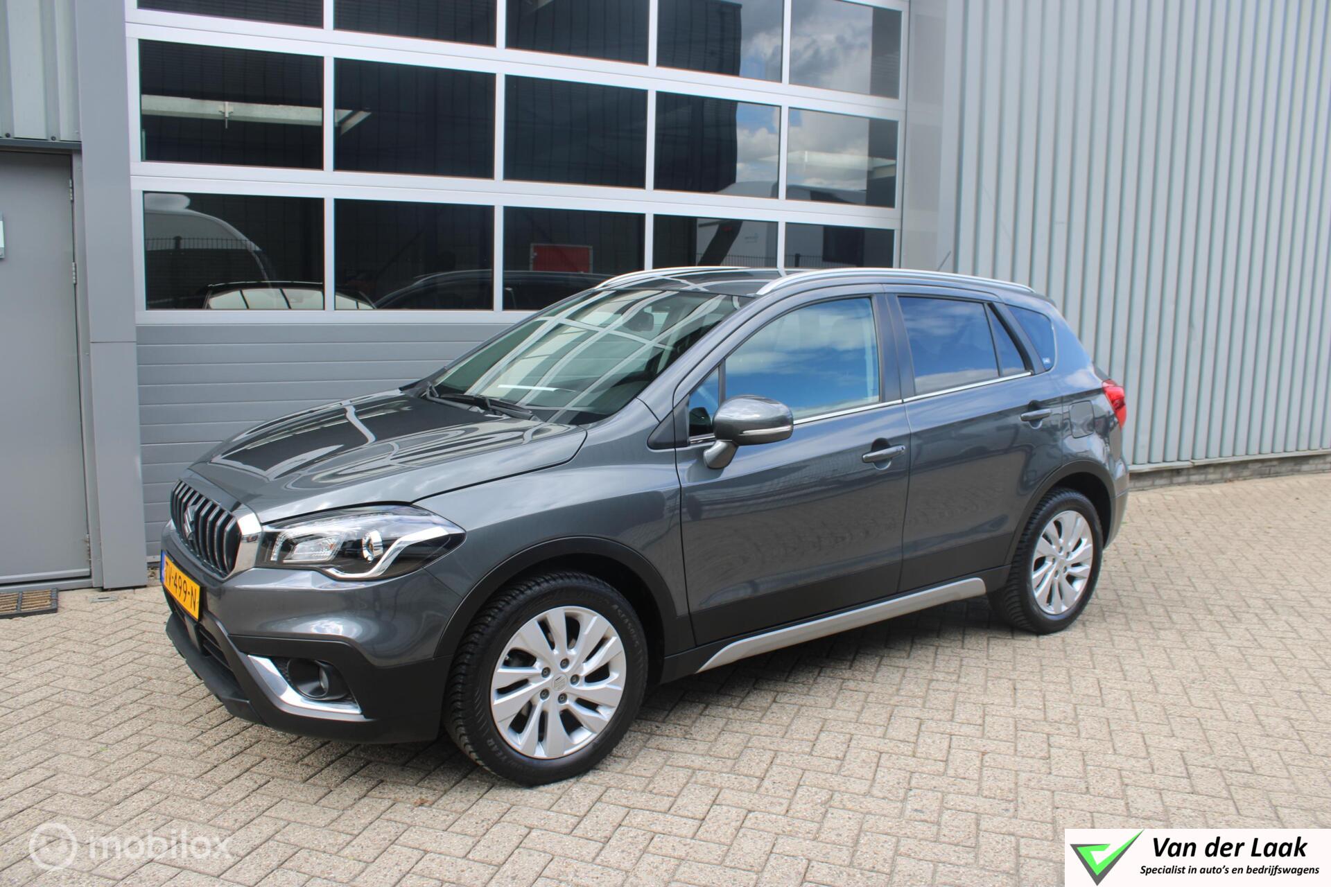 Suzuki Sx4 1.0 Boosterjet Exclusive 1e Eig | Boekjes | Navigatie | 5 keer op Voorraad. 2018 - voorkant
