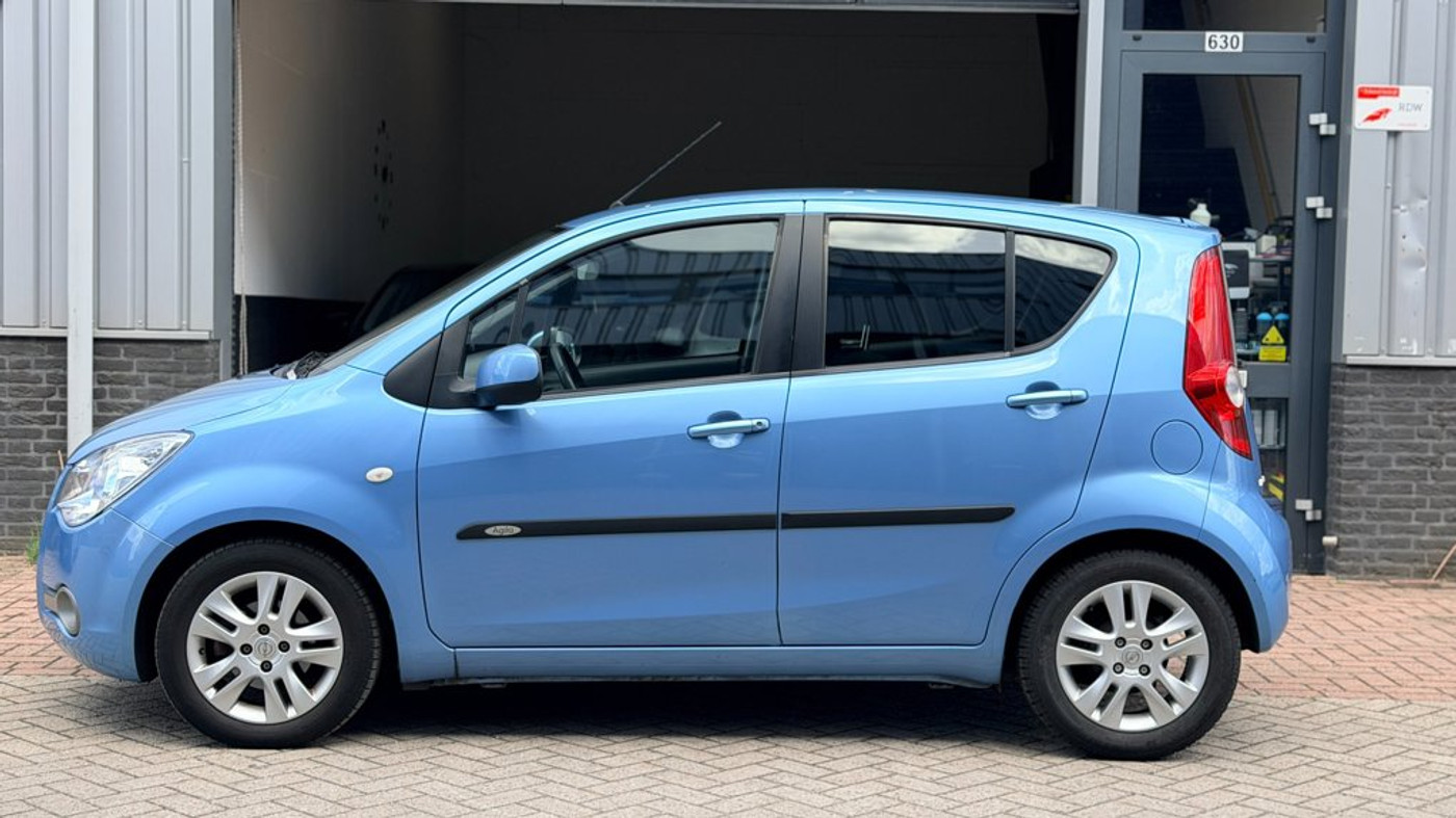 Foto van Opel Agila