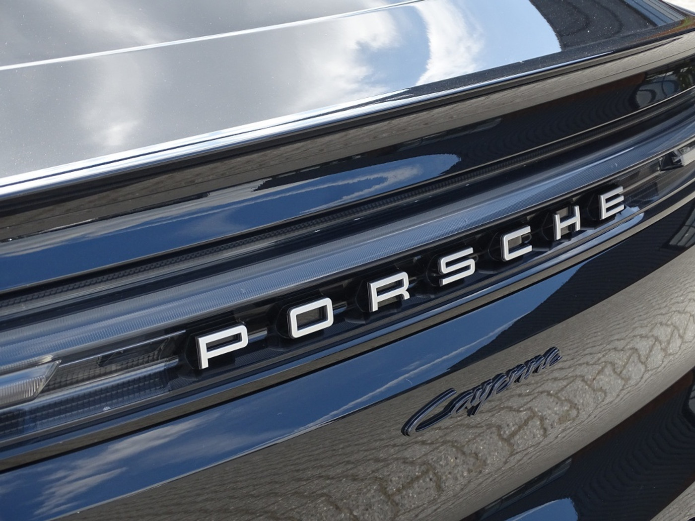 Foto van Porsche Cayenne E-hybrid