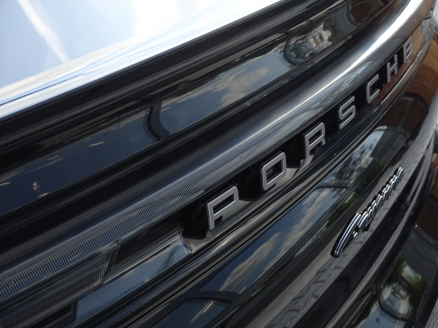 Foto van Porsche Cayenne E-hybrid
