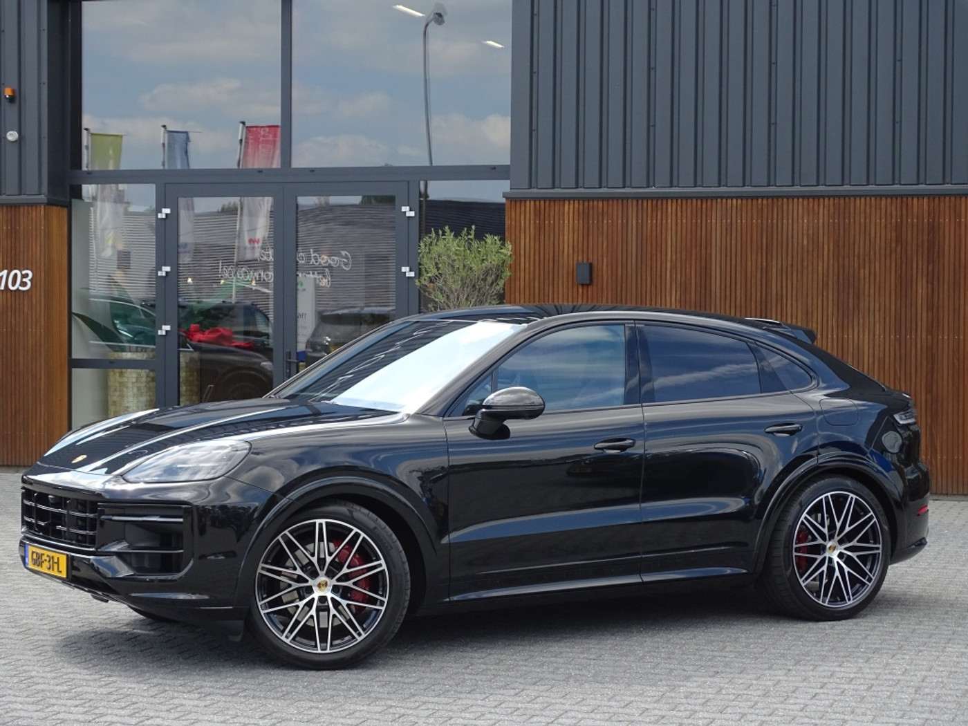 Foto van Porsche Cayenne E-hybrid