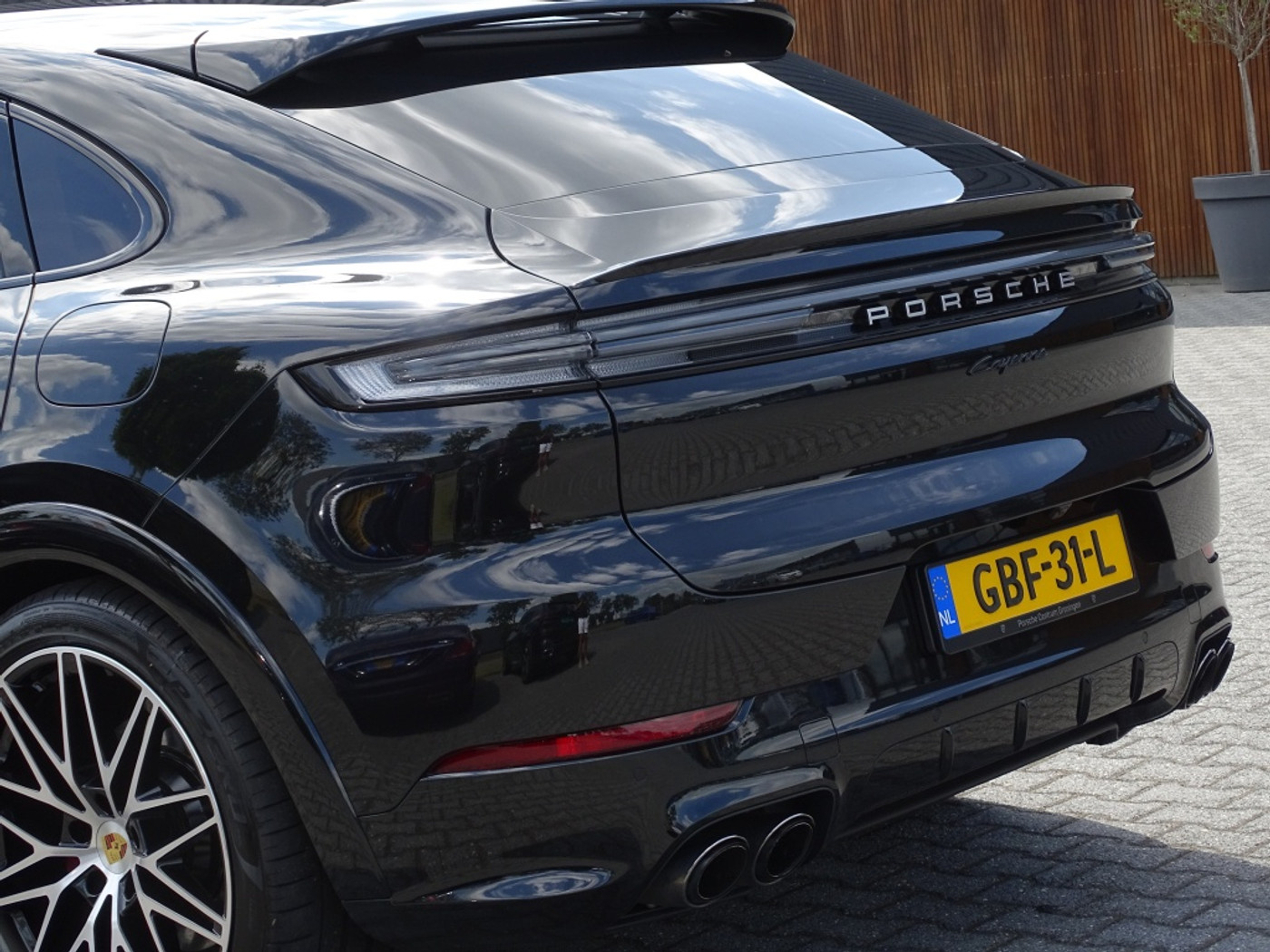 Foto van Porsche Cayenne E-hybrid