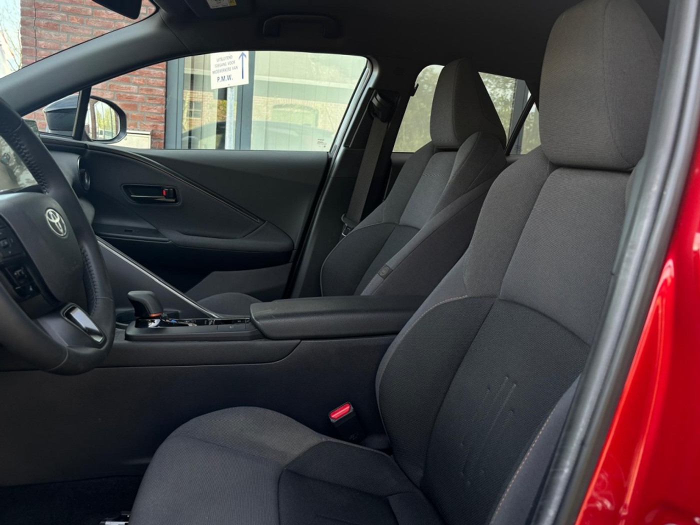 Foto van Toyota Toyota C-hr