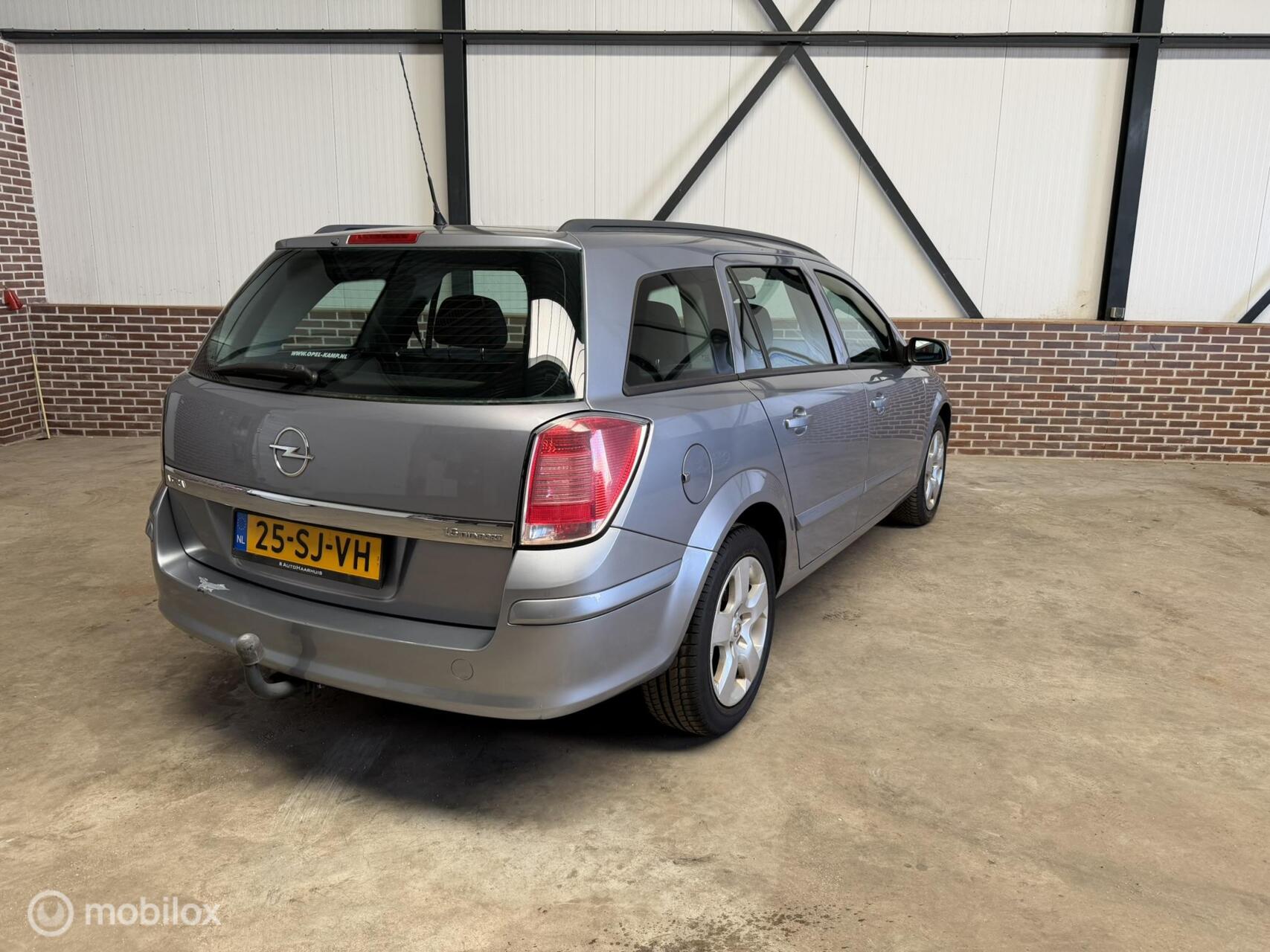 Foto van Opel Astra Station Wagon
