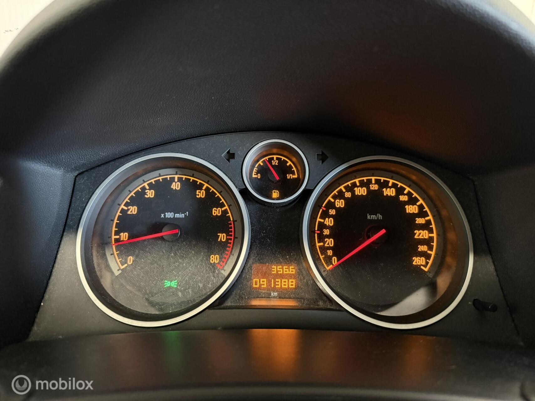 Foto van Opel Astra Station Wagon