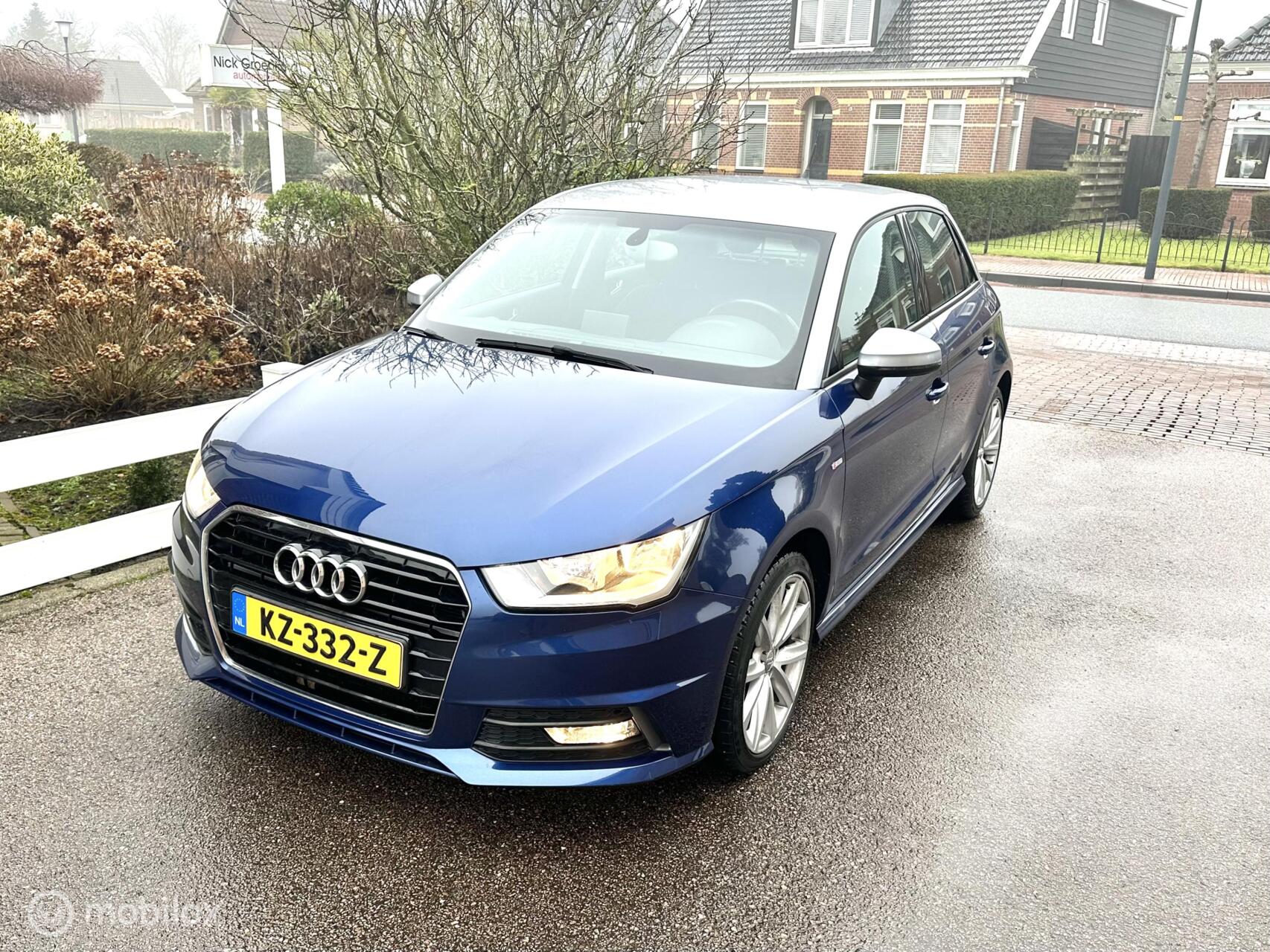 Audi A1 Sportback 1.0 TFSI 95PK -S-LINE EDITION AIRCO CRUISE CONTROLE NAVIGATIE BLUETOOTH ZEER ZUINIG!! 2017 - voorkant