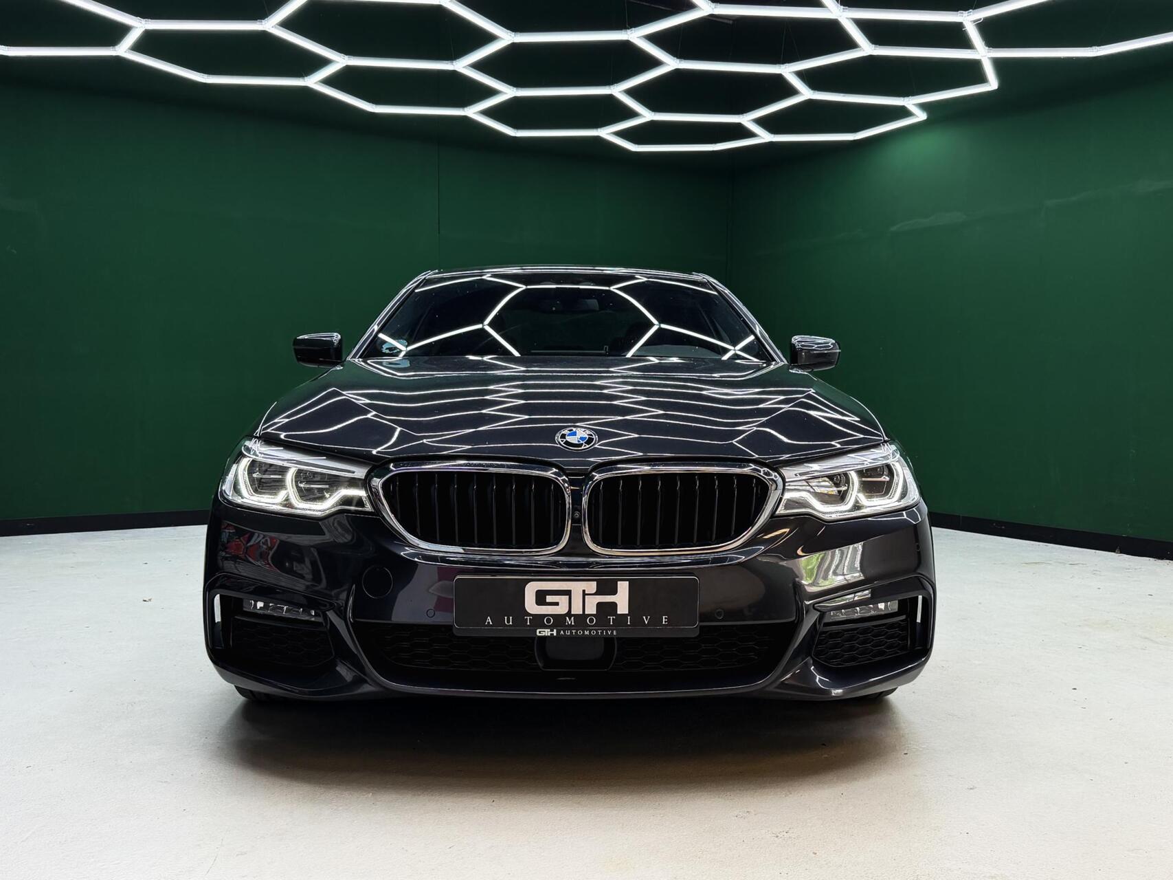 Foto van BMW 530e xDrive Iperformance