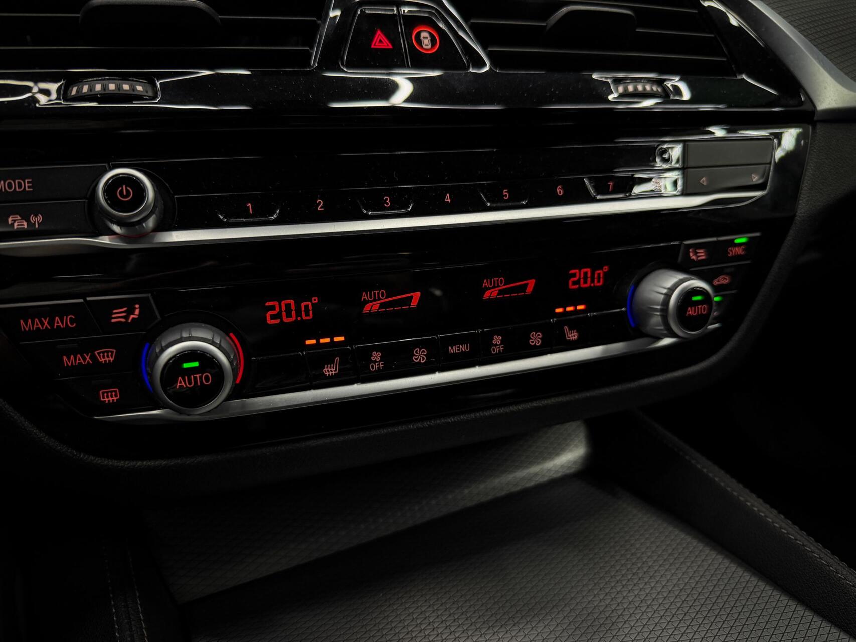 Foto van BMW 530e xDrive Iperformance