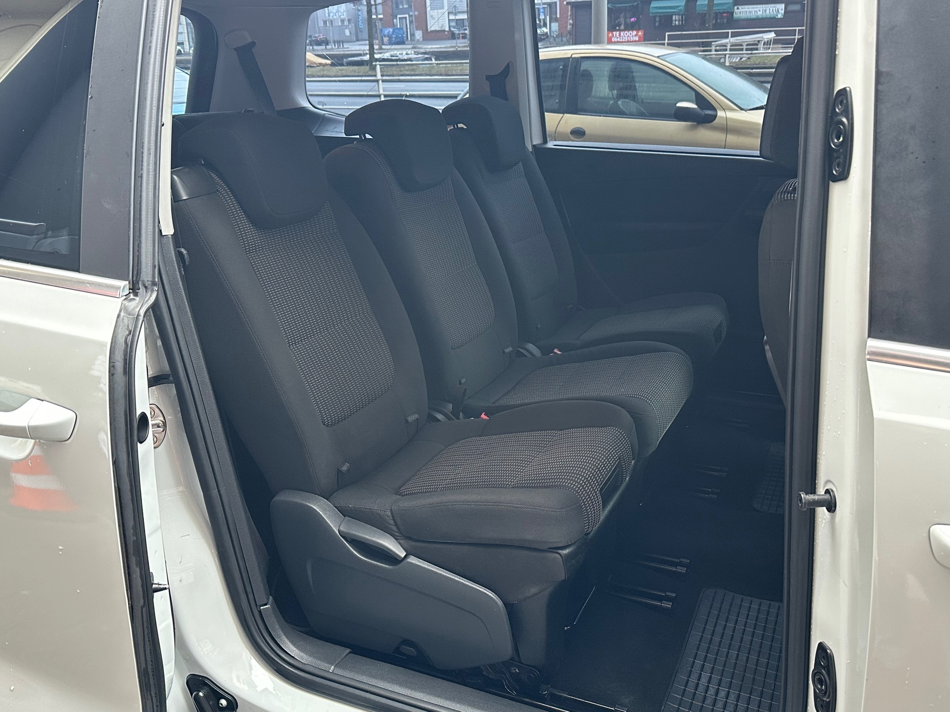 Foto van Seat Alhambra