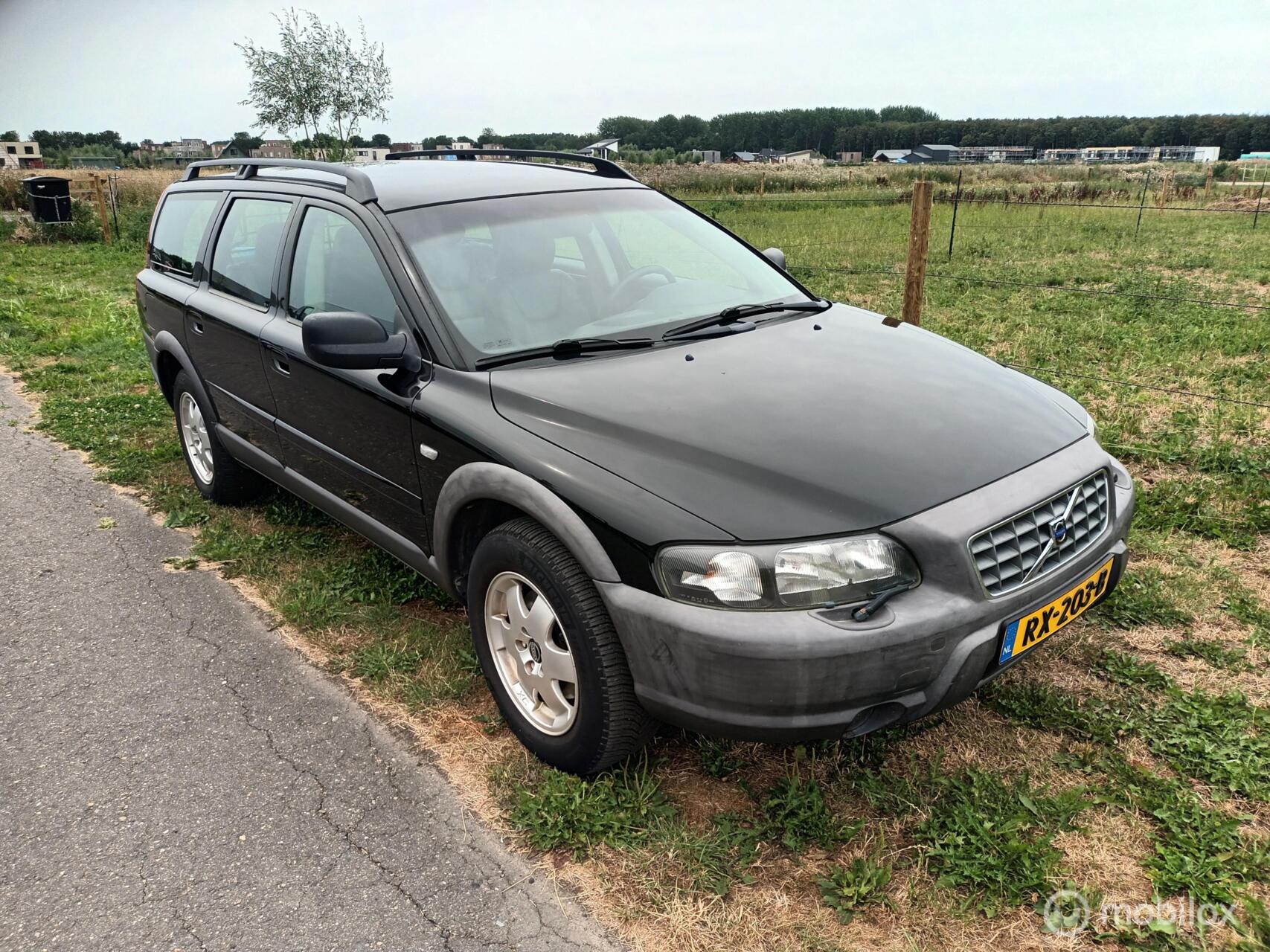 Volvo V70 2.4 T AWD Gtr. C.L. 2001 - voorkant