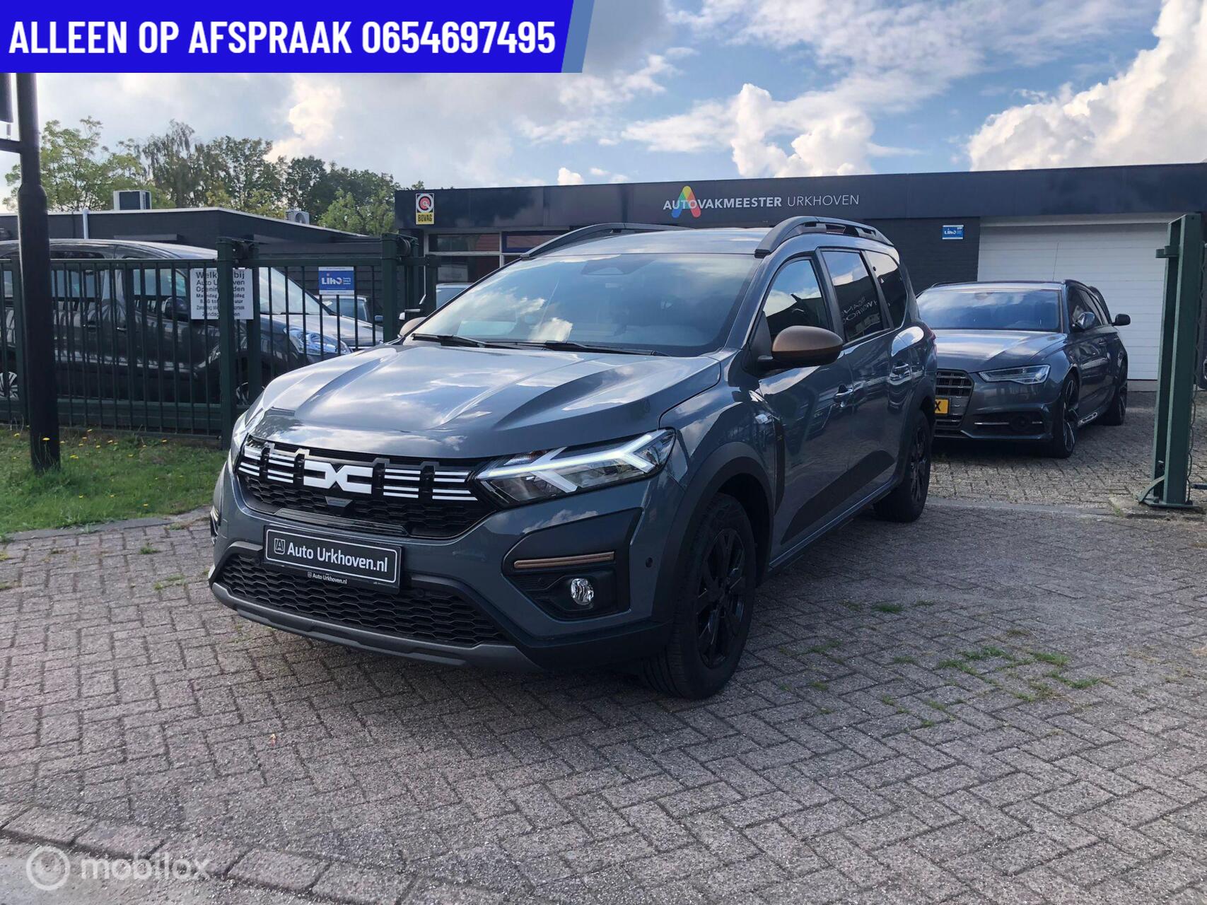 Dacia Jogger 1.0 TCe 100 ECO-G Extreme 7p. 21.DKM BI-FUEL AIRCO NAVIGATIE 2024 - voorkant