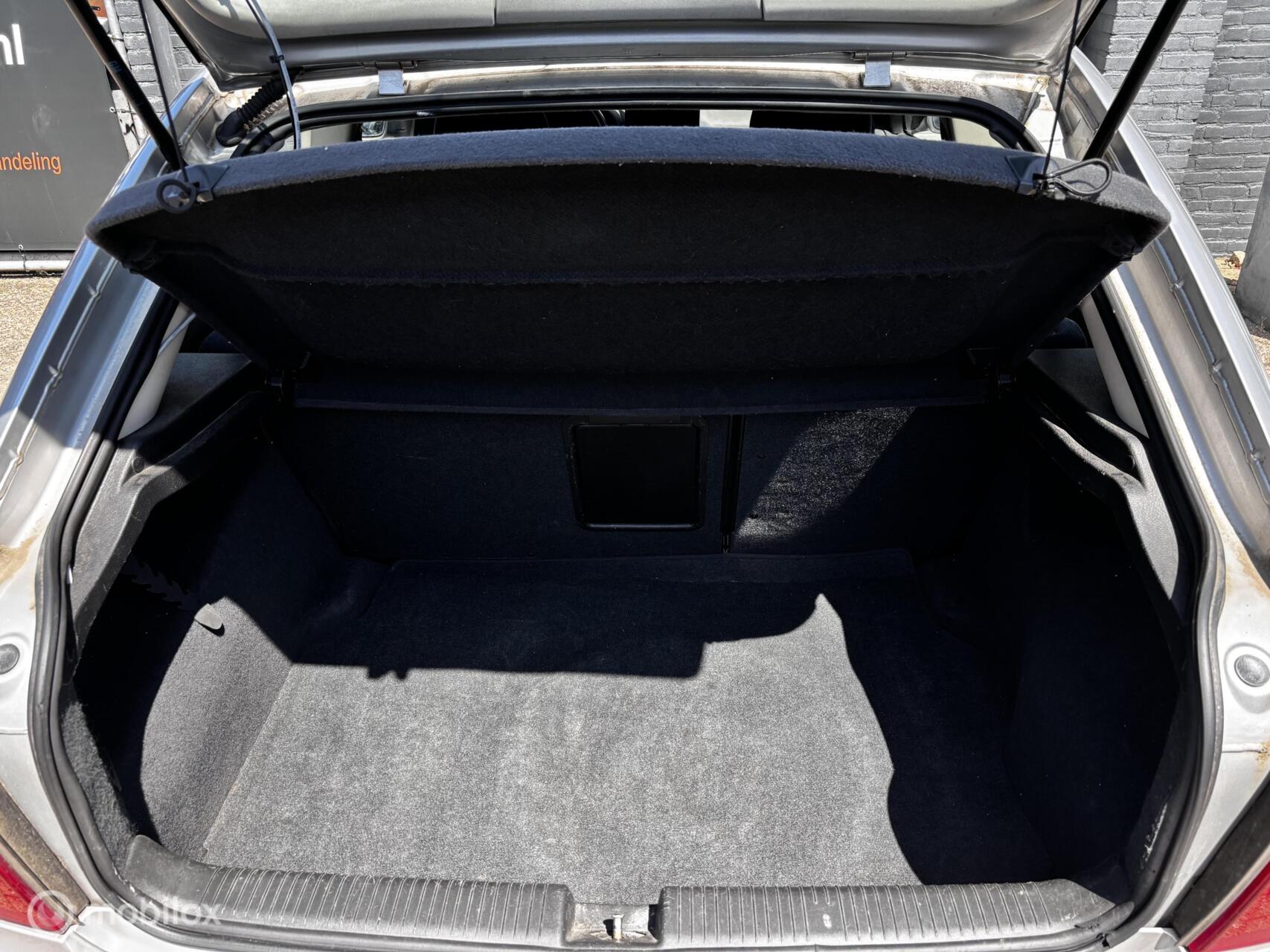 Foto van Opel Astra-g-cc