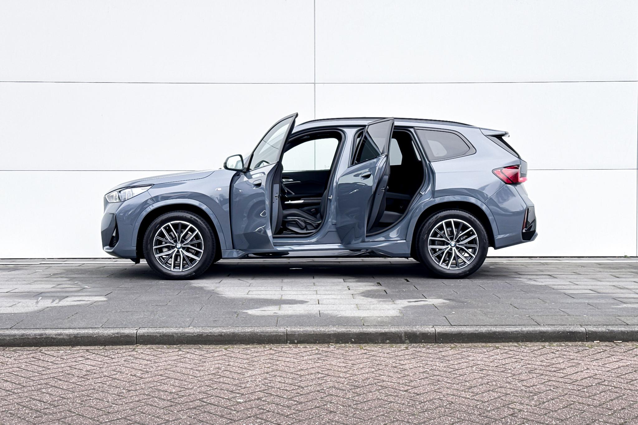 Foto van BMW X1 Sdrive18i