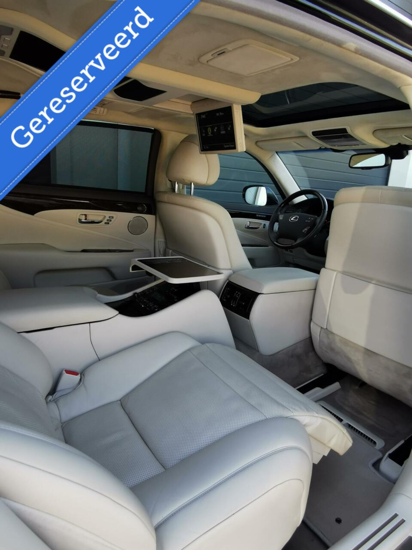 Foto van Lexus LS