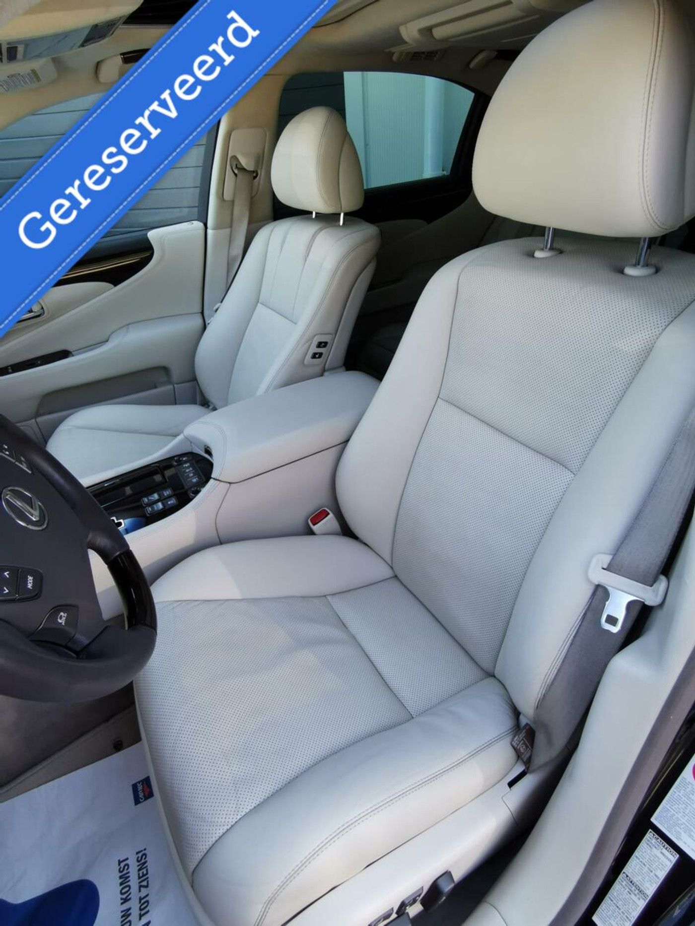 Foto van Lexus LS