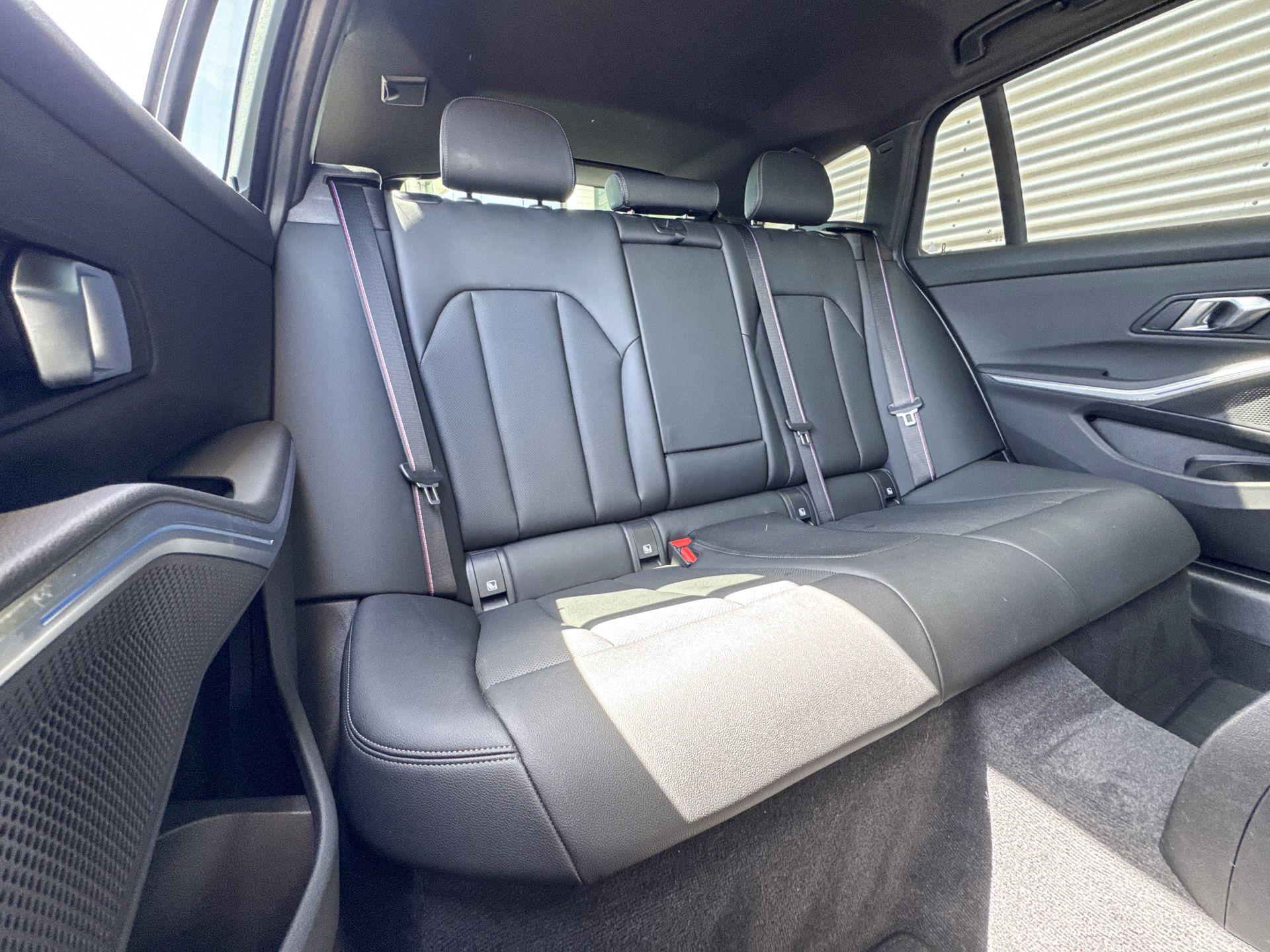 Foto van BMW 330e