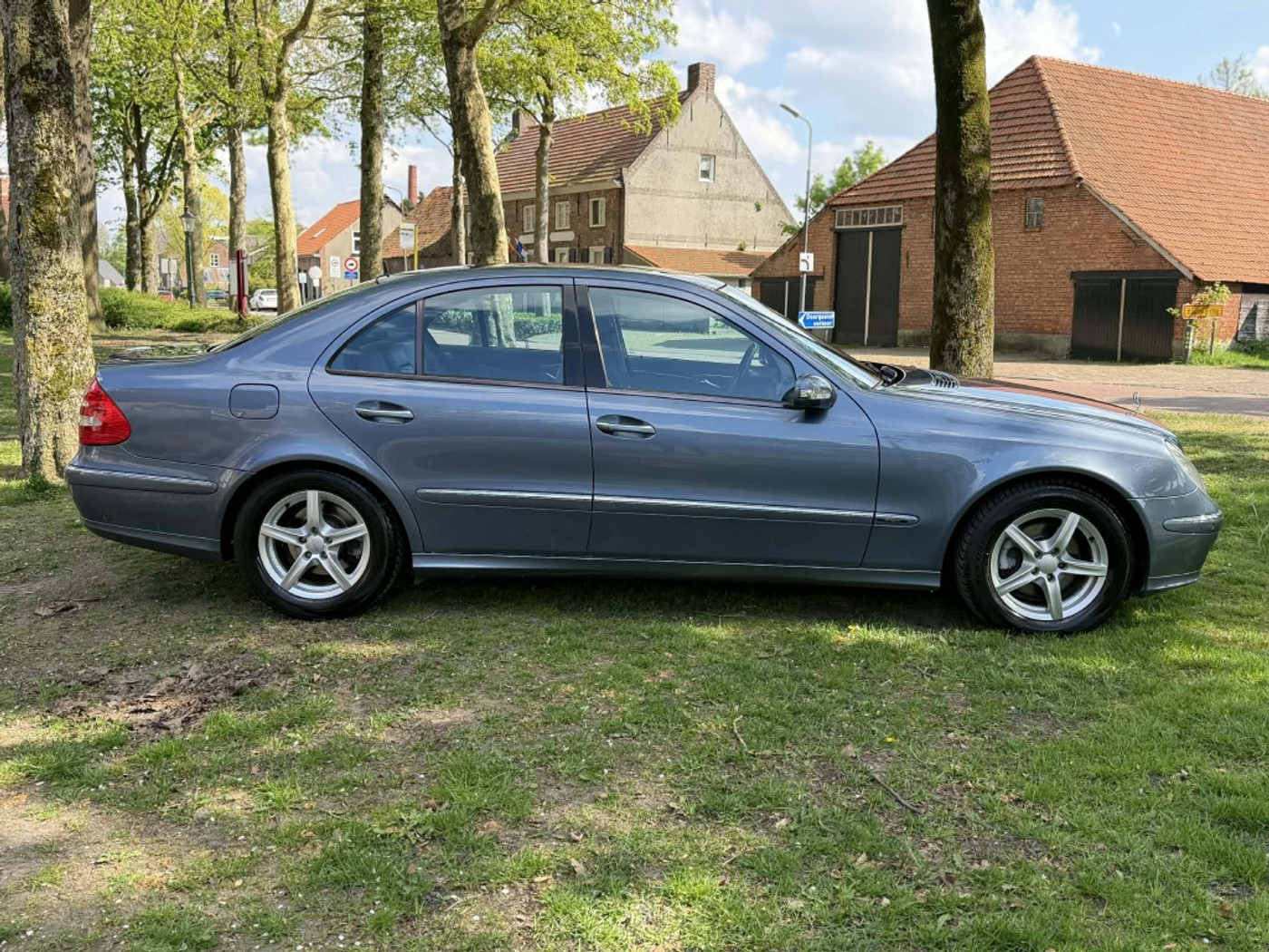 Foto van Mercedes-Benz E 200 CDI