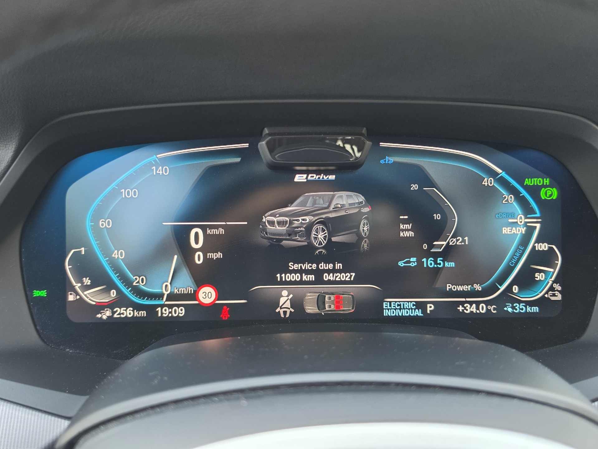 Foto van BMW X5 Xdrive45e