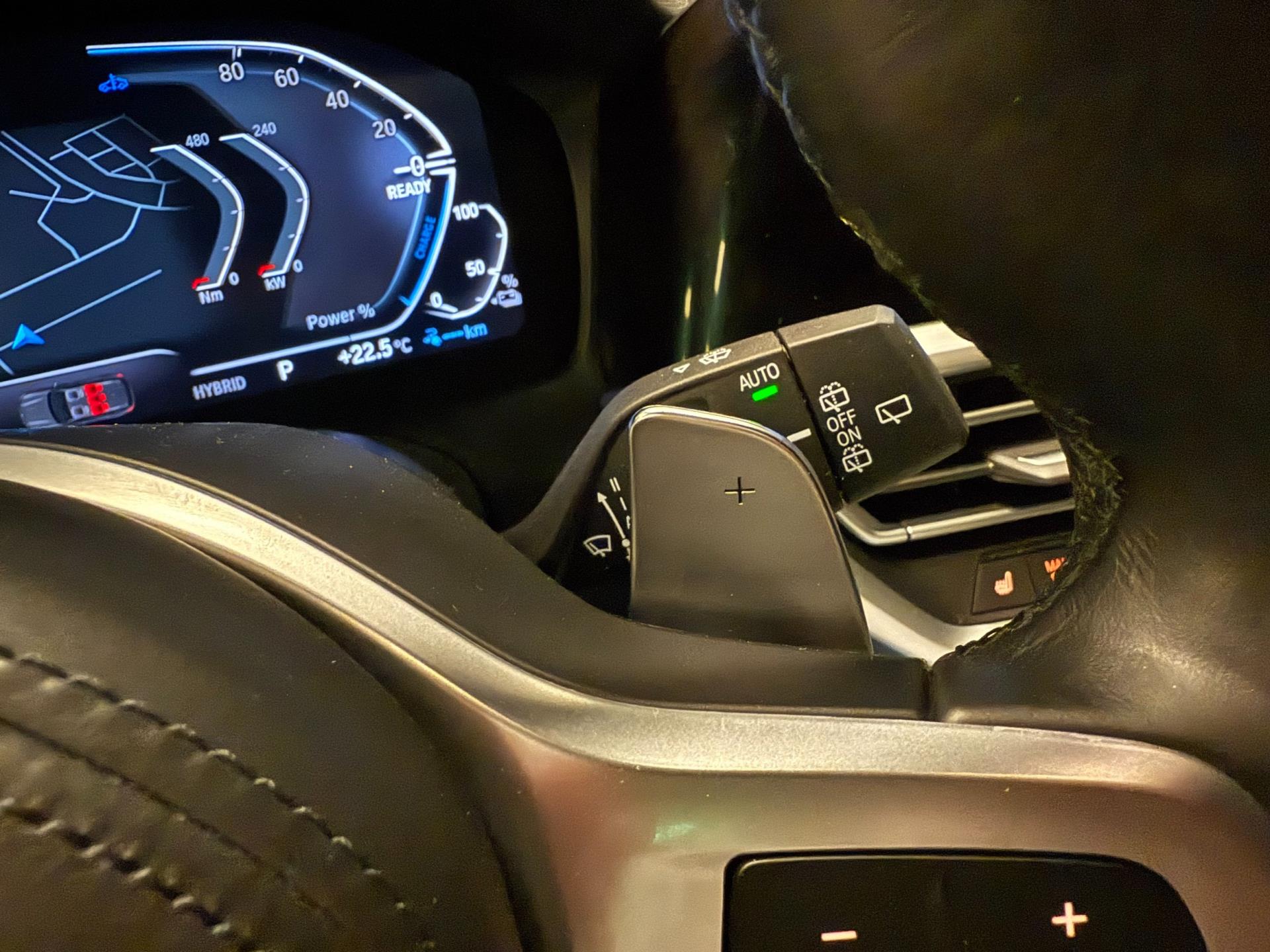 Foto van BMW 330e