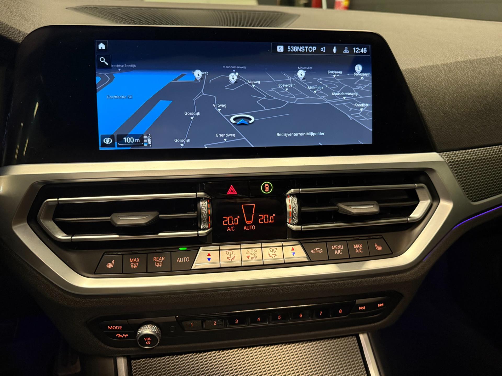 Foto van BMW 330e