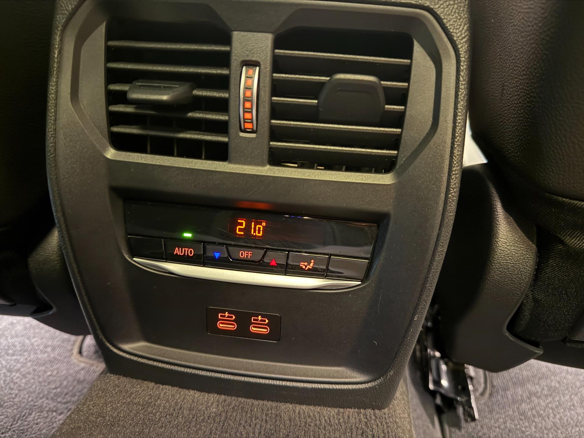 Foto van BMW 330e