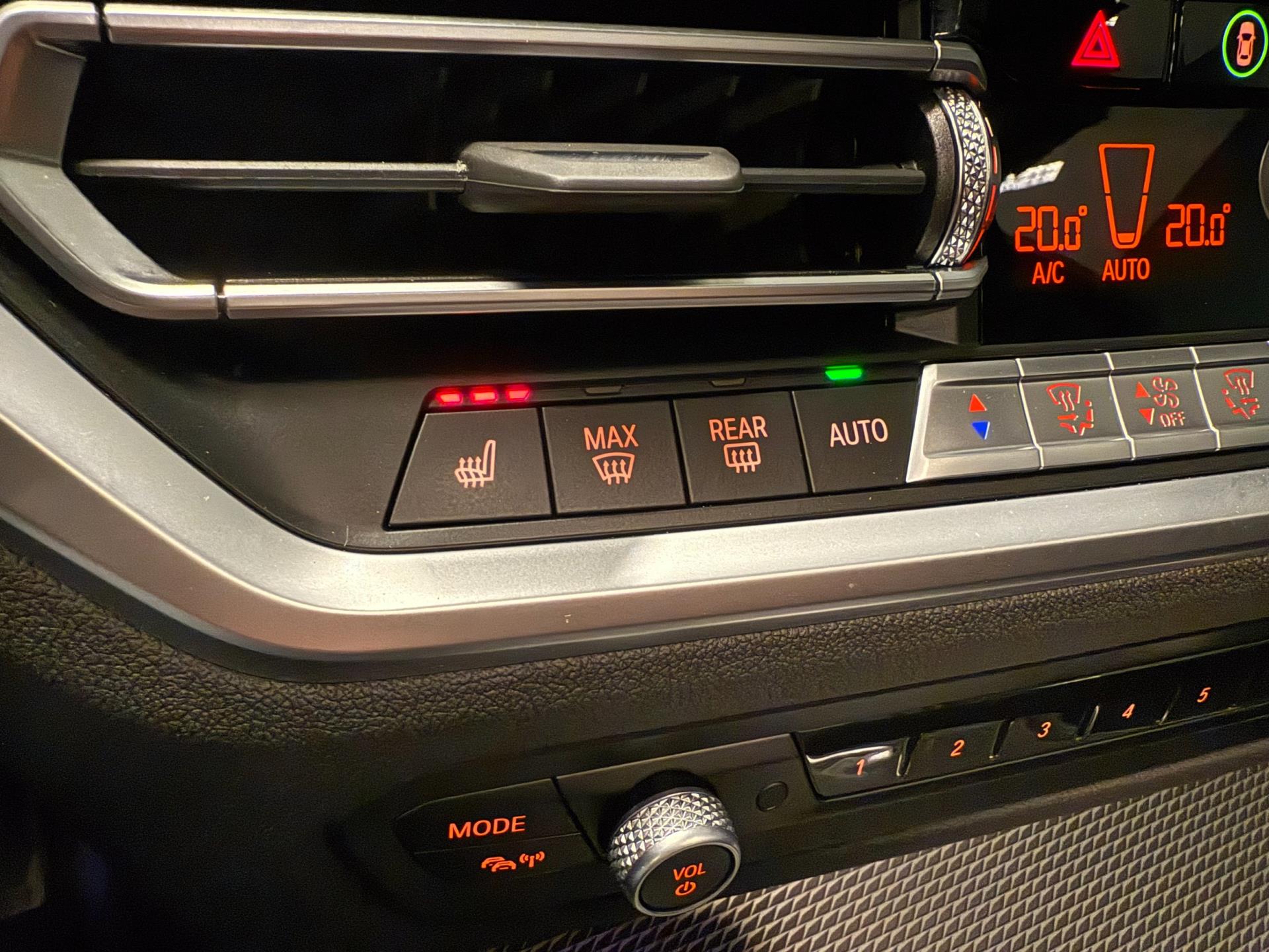 Foto van BMW 330e