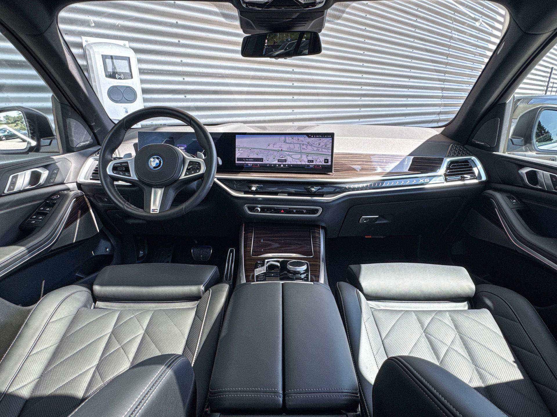 Foto van BMW X5 Xdrive50e