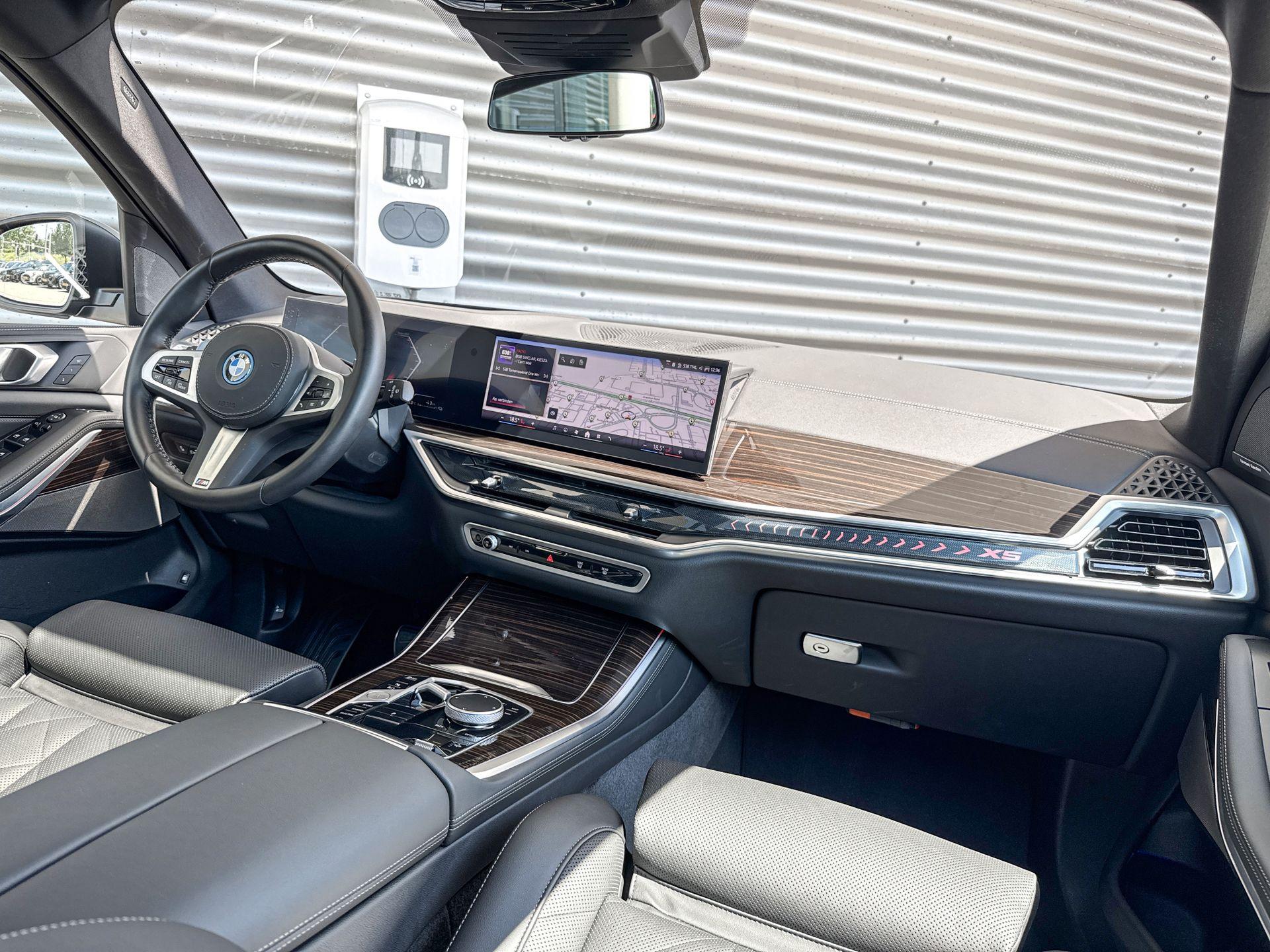 Foto van BMW X5 Xdrive50e