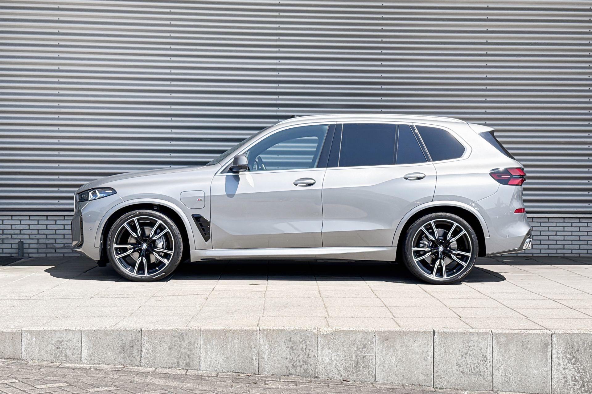 Foto van BMW X5 Xdrive50e