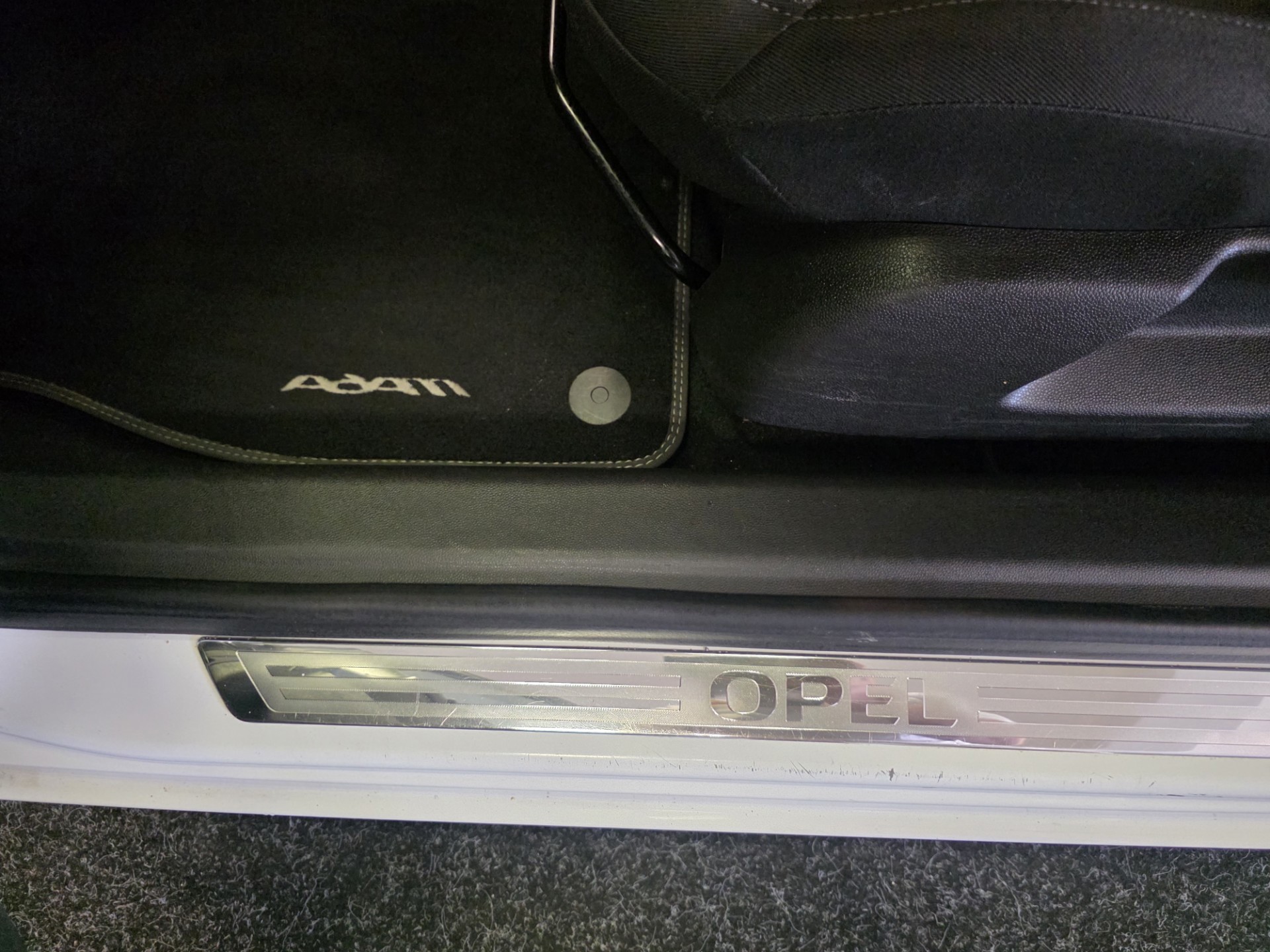 Foto van Opel Adam