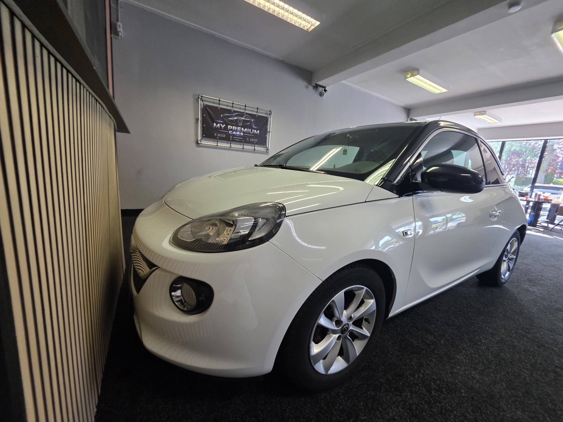 Foto van Opel Adam