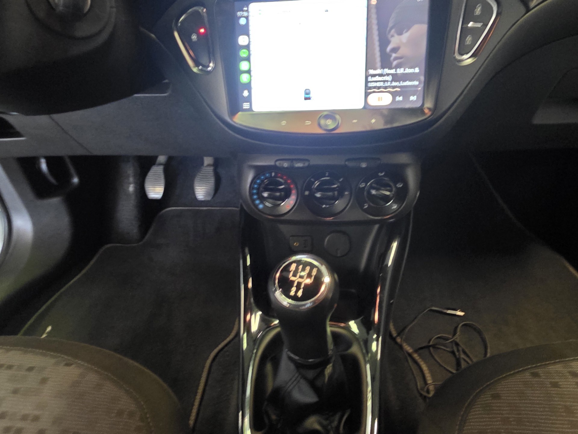 Foto van Opel Adam