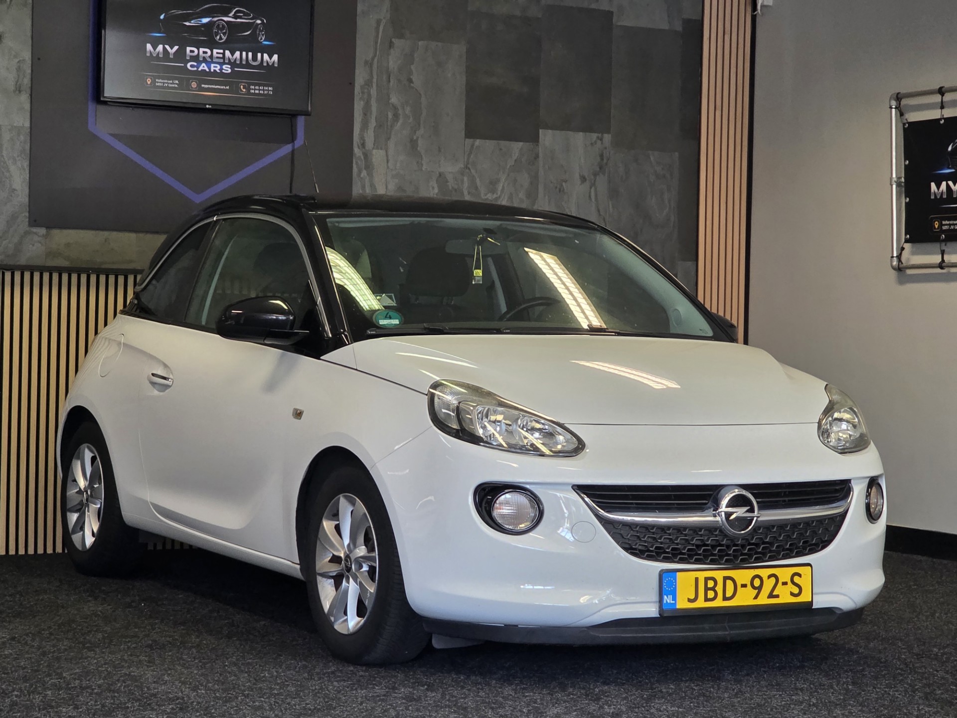 Foto van Opel Adam