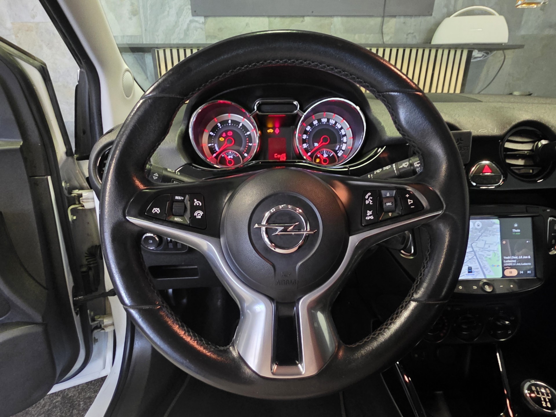 Foto van Opel Adam