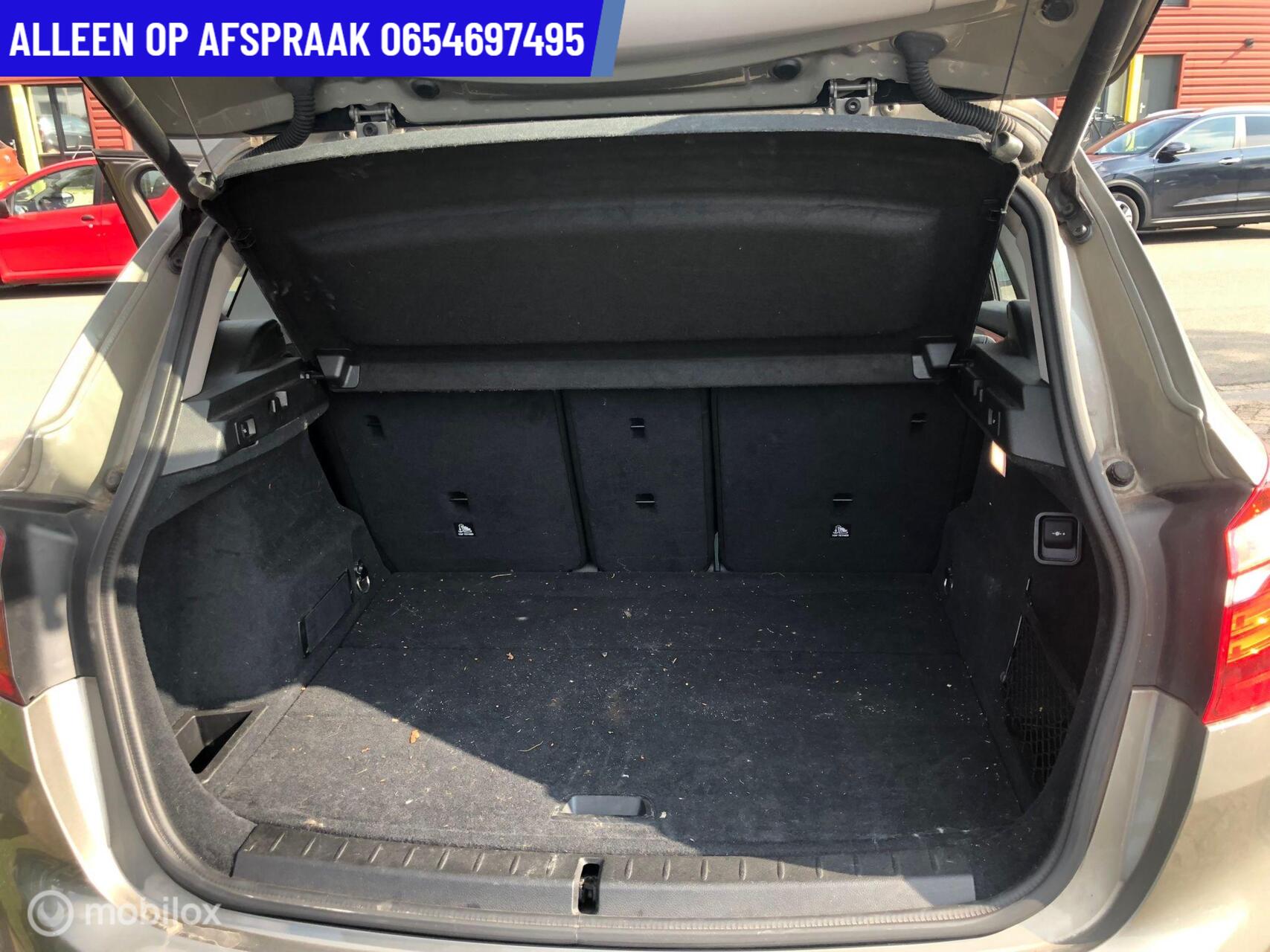 Foto van BMW 220i Active Tourer