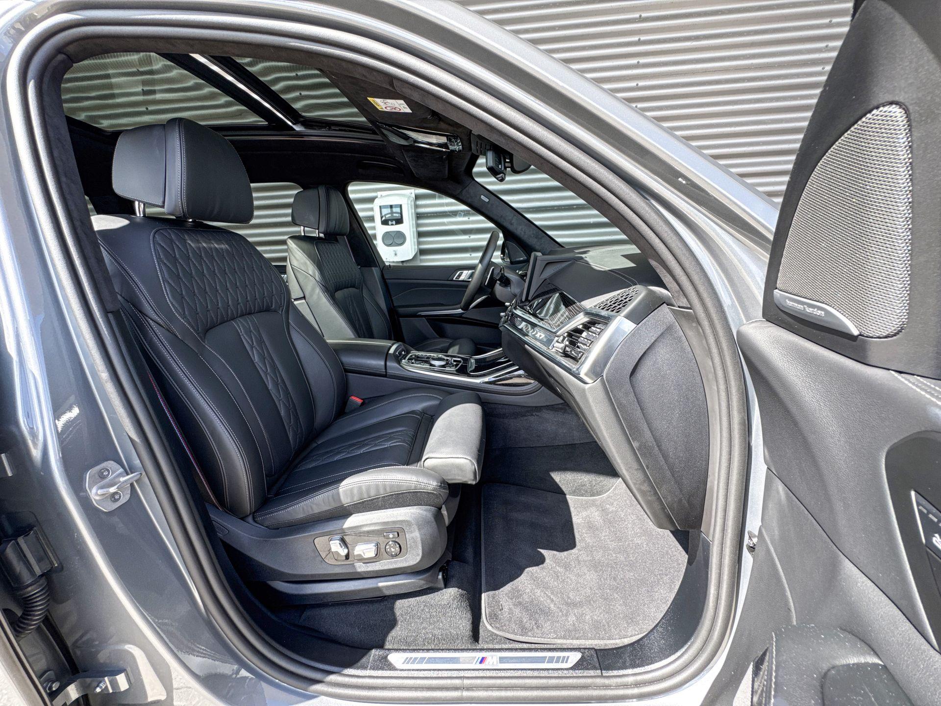 Foto van BMW X7 Xdrive40i