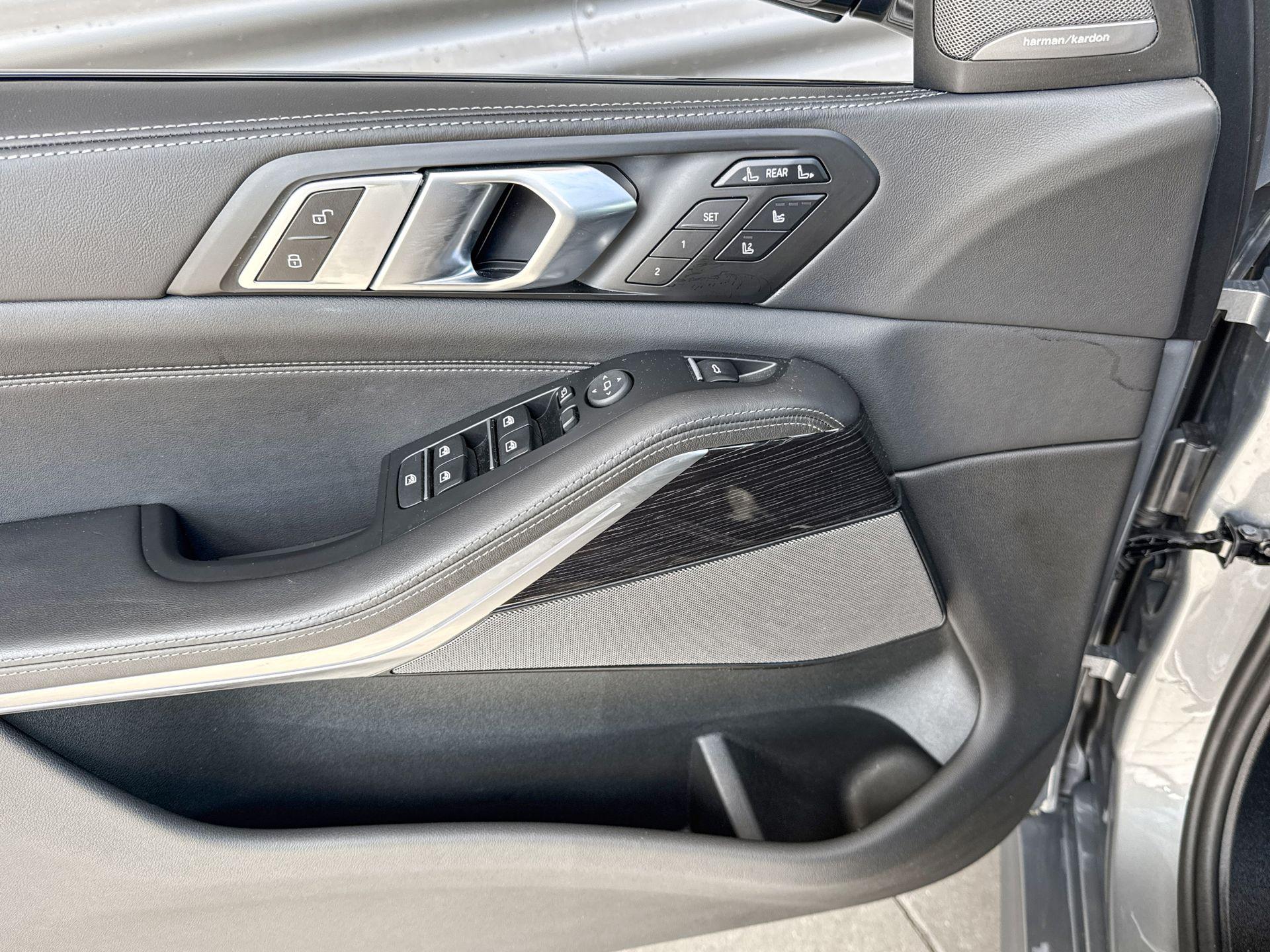 Foto van BMW X7 Xdrive40i